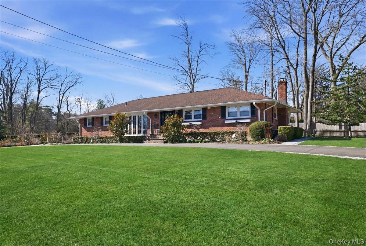 #3 photo, 125 Highland Road, Glen Cove , NY 11542