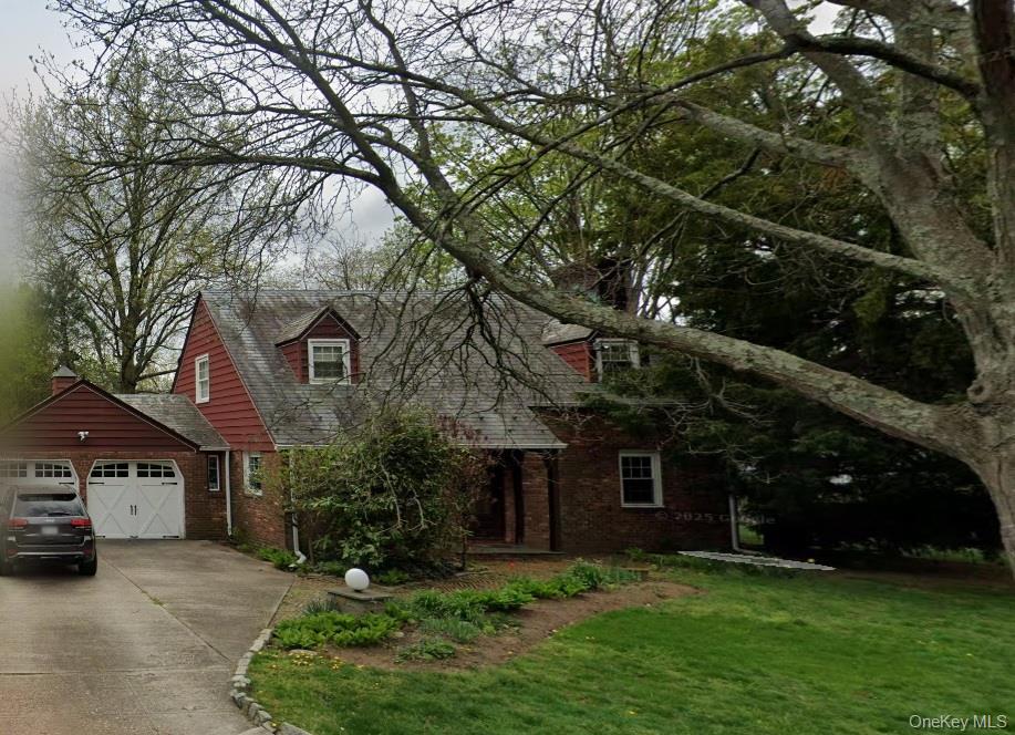 #1 photo, 200 Howard Street, East Williston , NY 11596