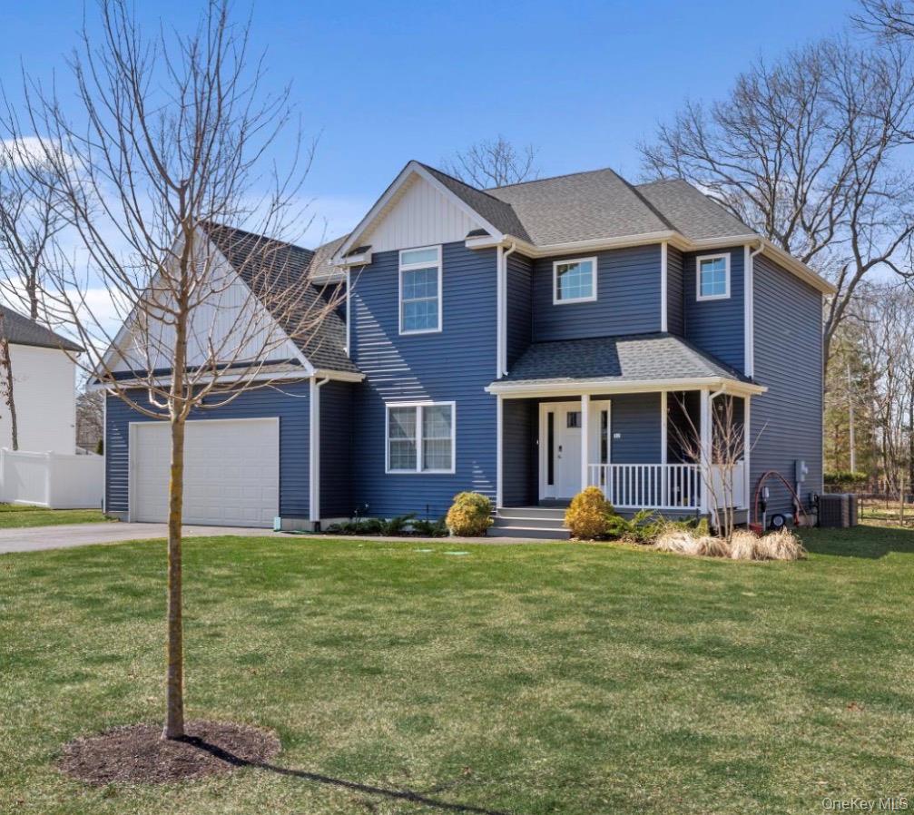 #2 photo, 32 Florida Avenue, Medford , NY 11763