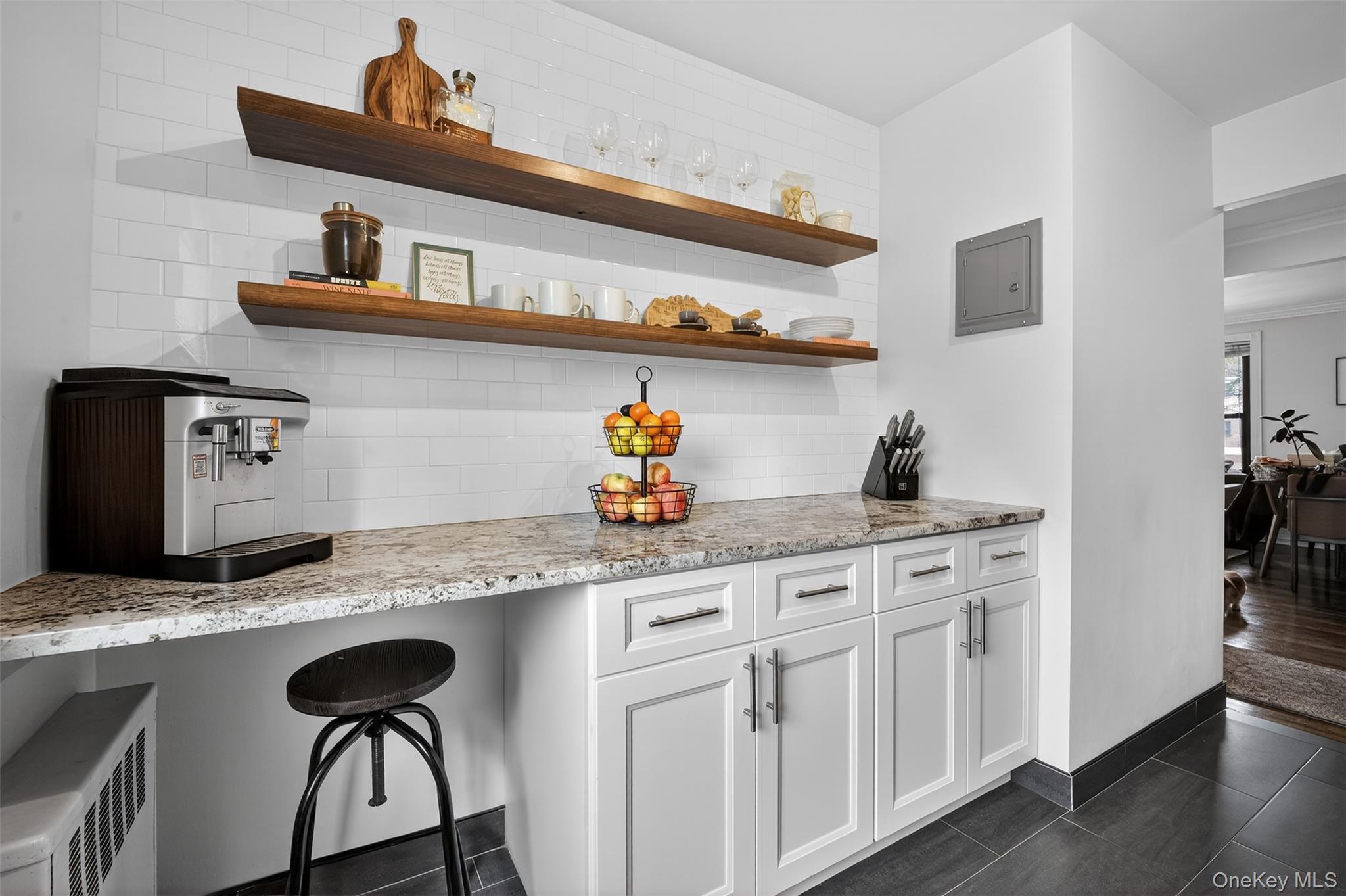 #4 photo, 13 W Mill Drive, নাসাউ কাউন্টি Great Neck , NY 11021