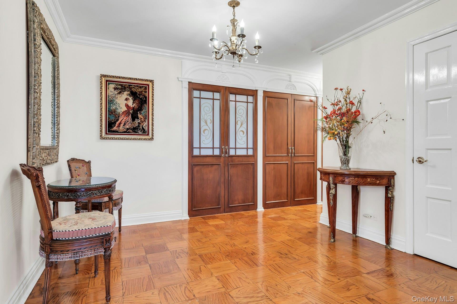 #5 photo, 110-11 Queens Boulevard, फॉरेस्ट हिल्स Forest Hills , NY 11375