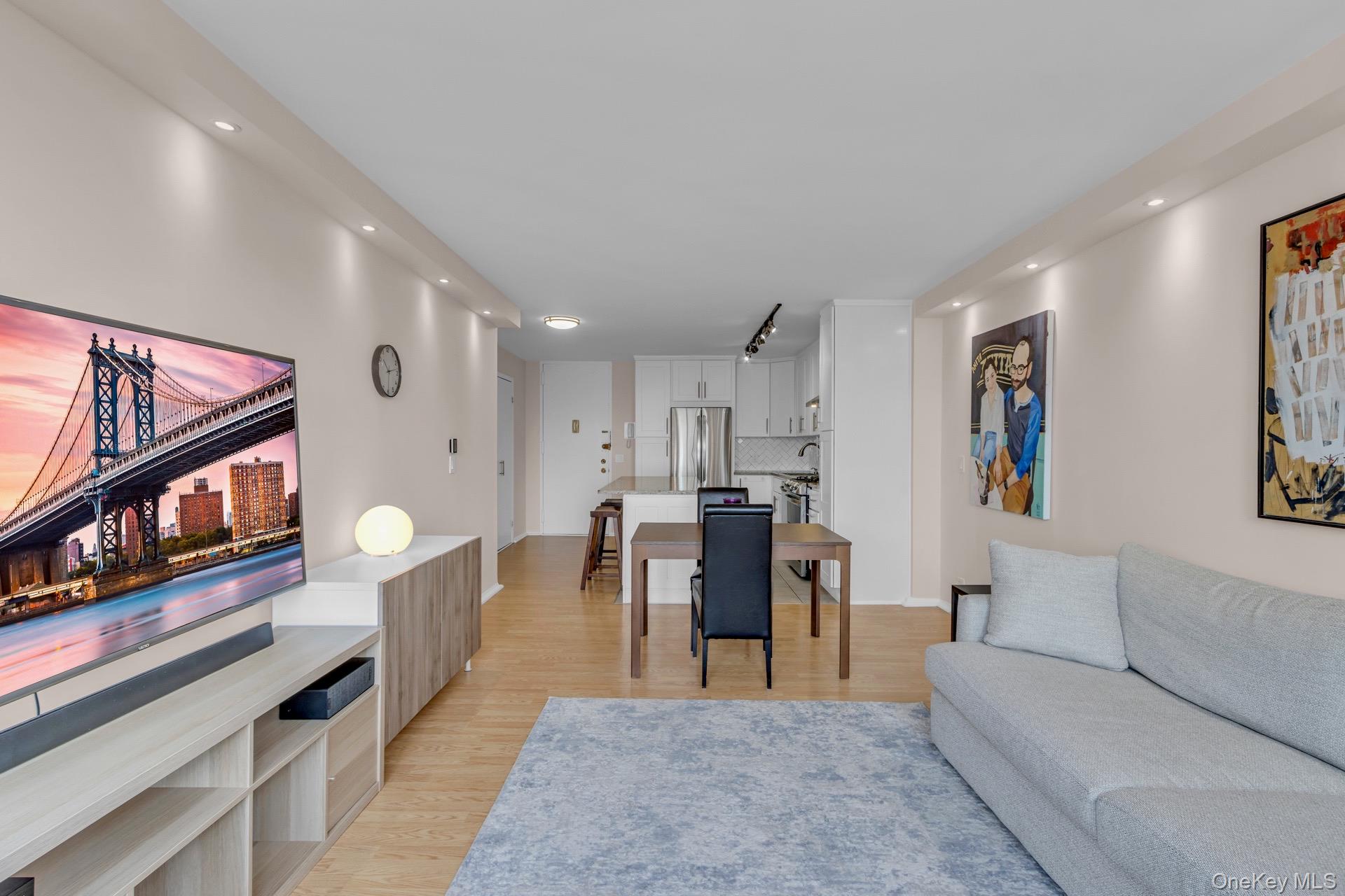 #16 photo, 345 E 93rd Street, ম্যানহাটন New York (Manhattan) , NY 10128