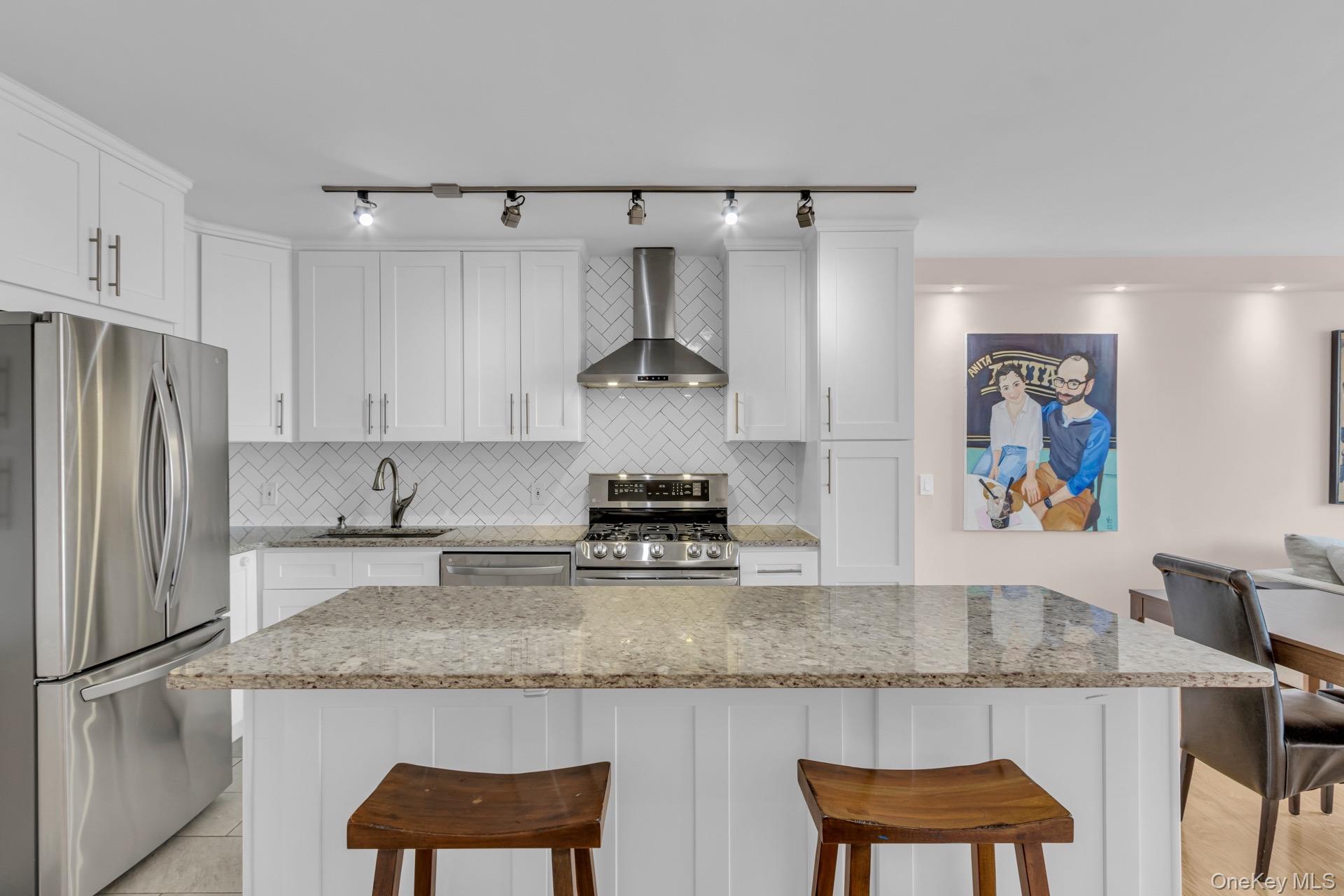 #3 photo, 345 E 93rd Street, ম্যানহাটন New York (Manhattan) , NY 10128