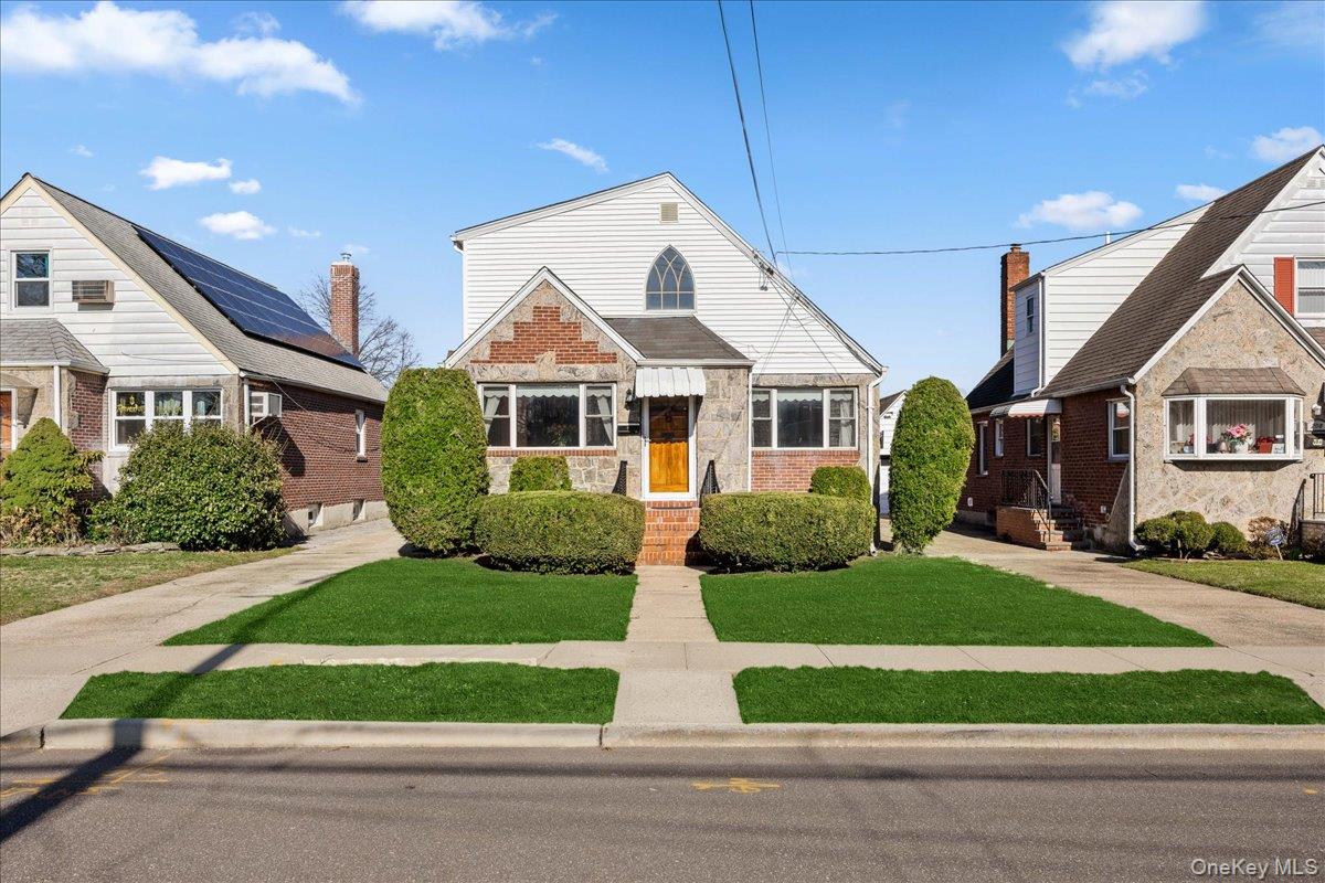 #2 photo, 214 Central Boulevard, Нассау ‖ New Hyde Park , NY 11040