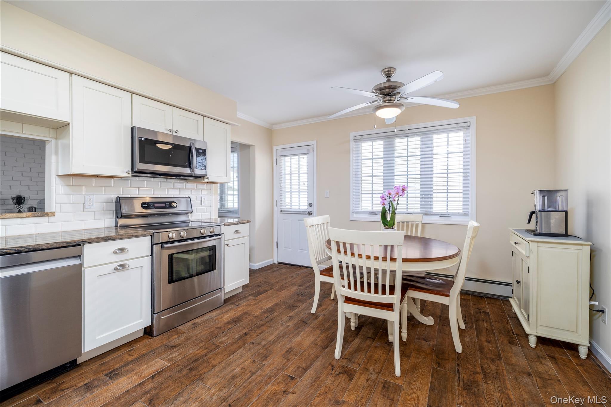 #7 photo, 3930 Jane Lane, নাসাউ কাউন্টি Oceanside , NY 11572