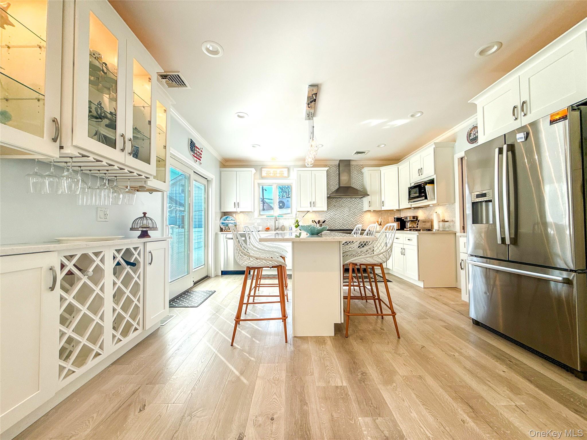 #7 photo, 97 Cedarhurst Avenue, Point Lookout , NY 11569