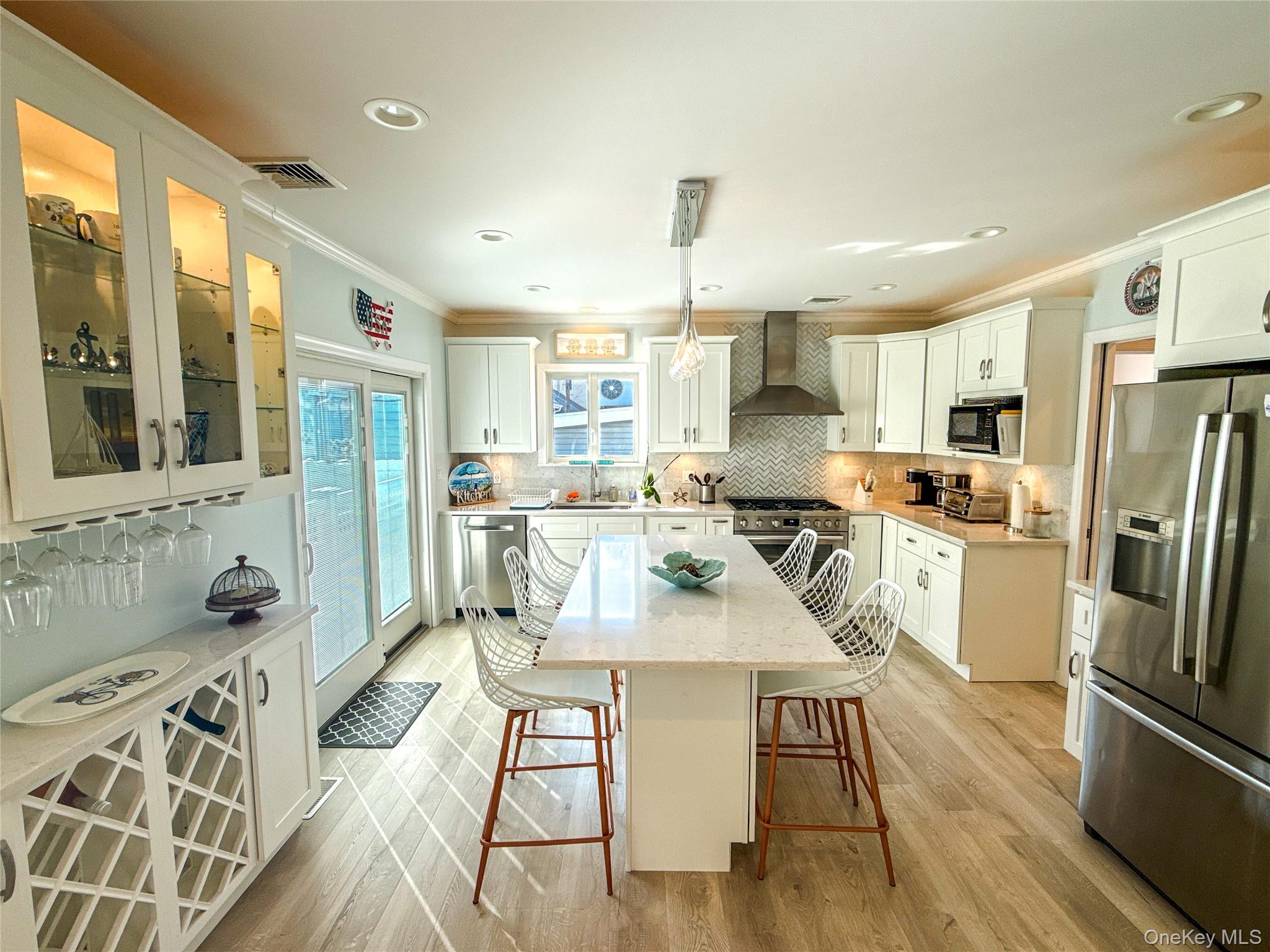 #8 photo, 97 Cedarhurst Avenue, Point Lookout , NY 11569