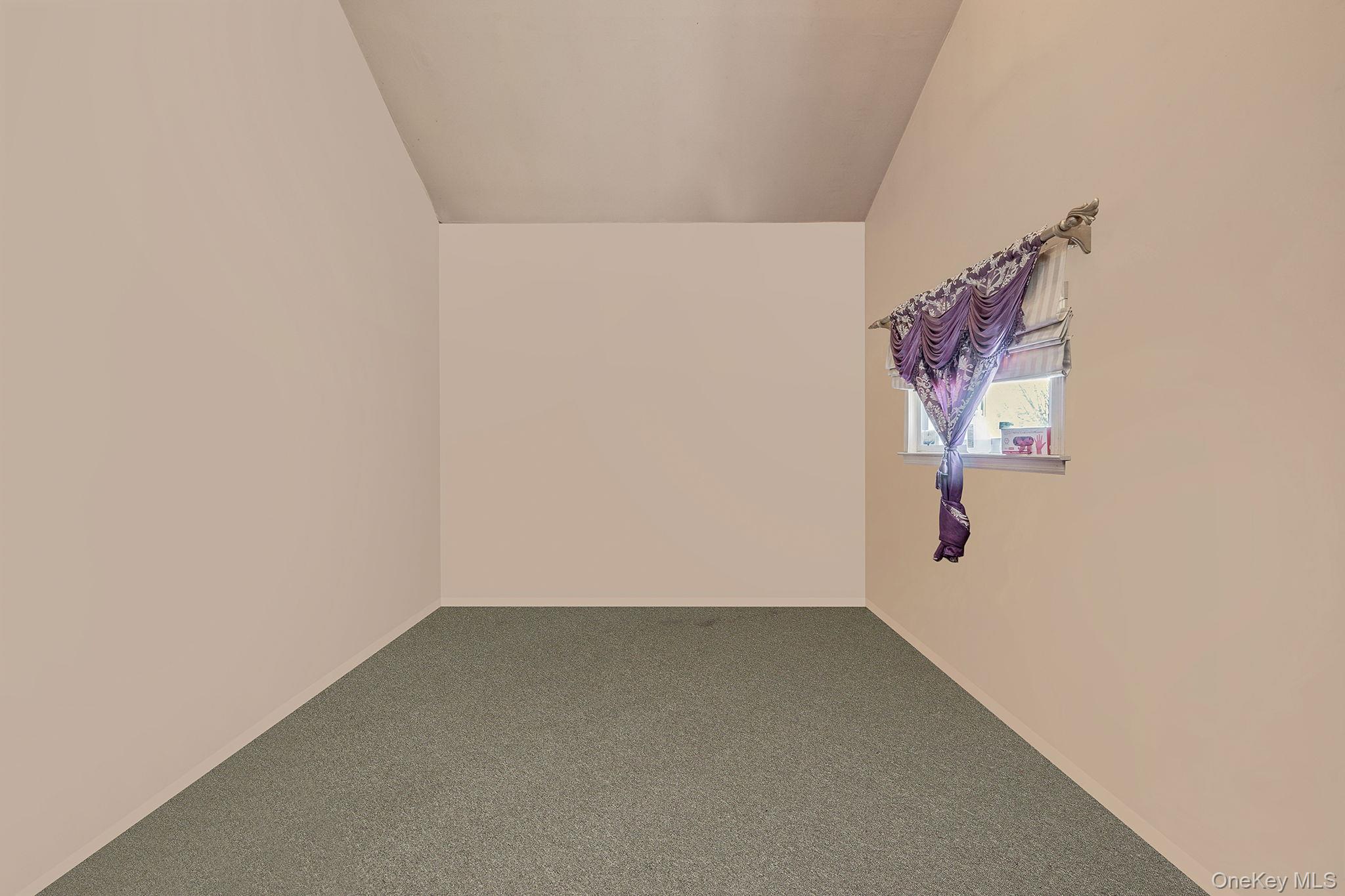 #10 photo, 59 Tippin Drive, Huntington Station , NY 11746