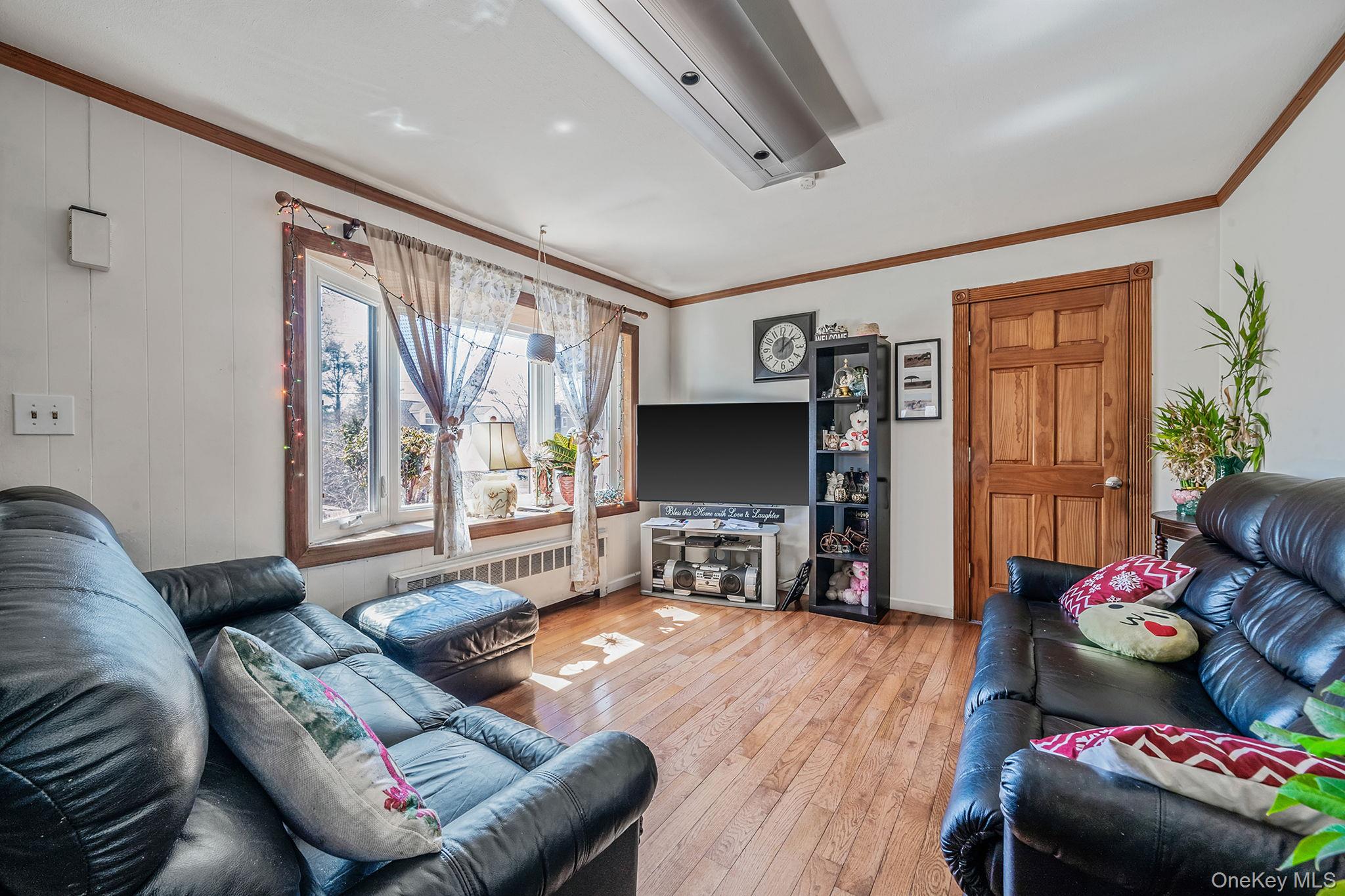 #13 photo, 59 Tippin Drive, Huntington Station , NY 11746