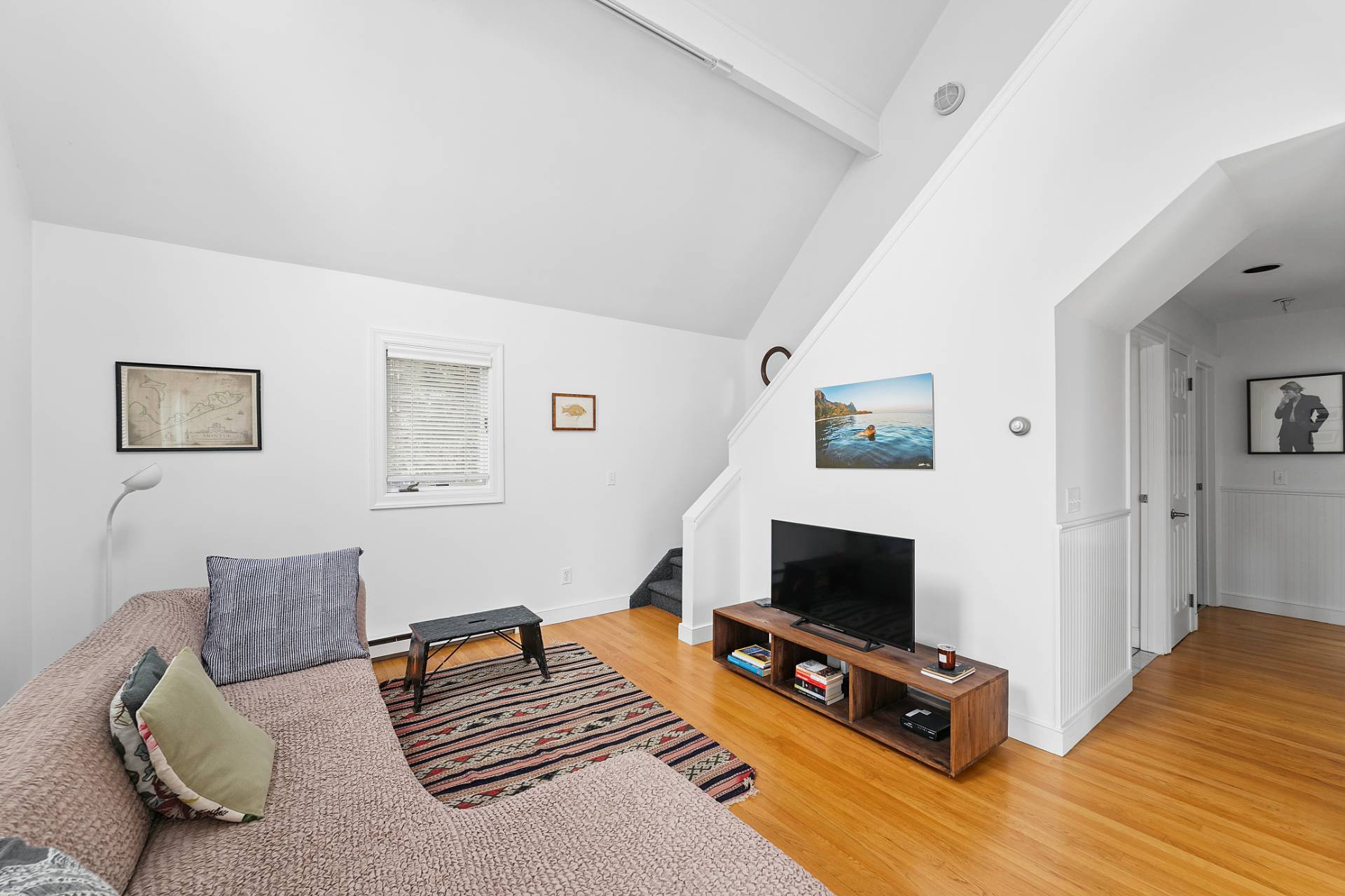 #5 photo, 33  Agnew Avenue, Саффолк ‖ Montauk , NY 11954