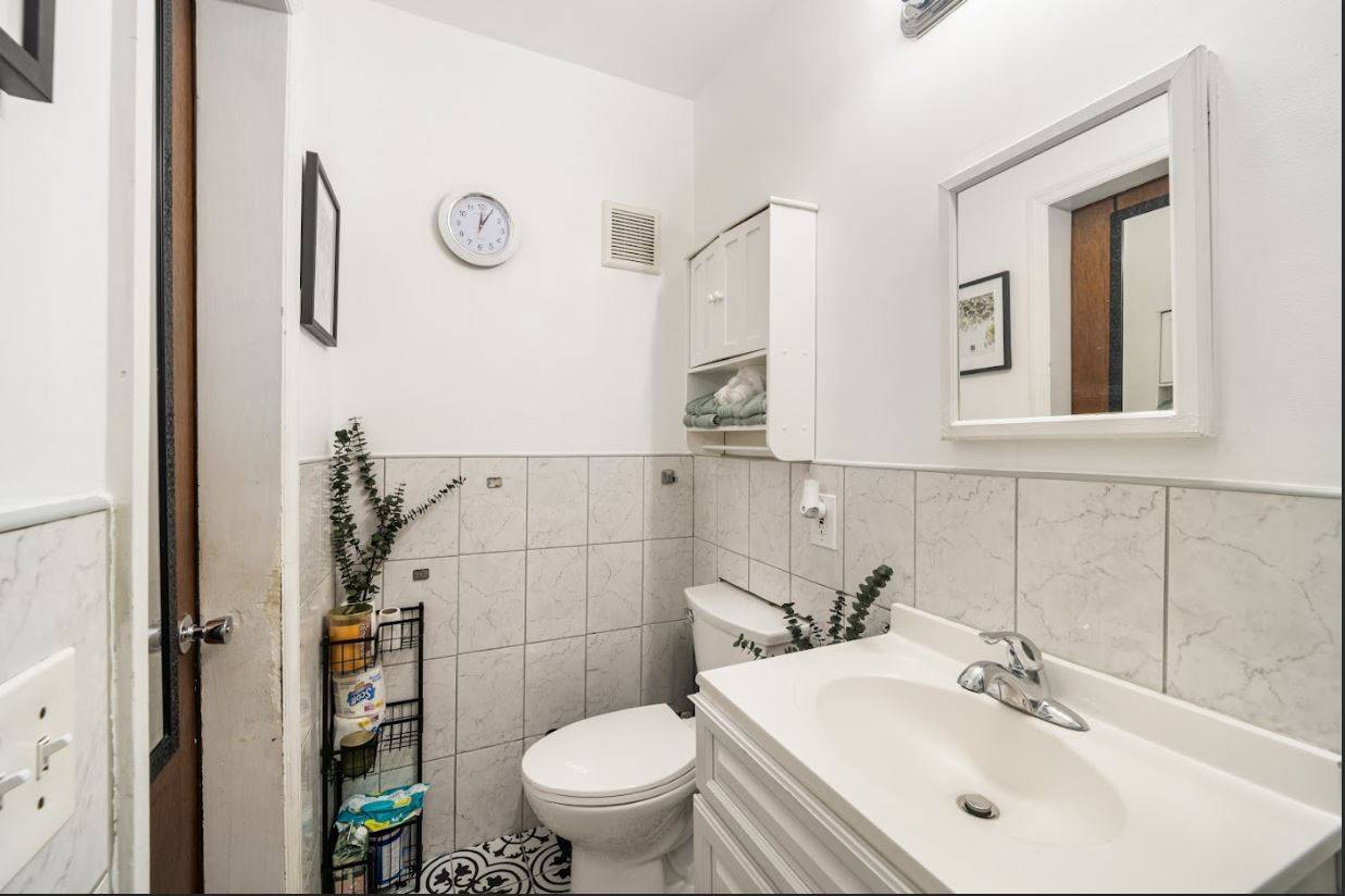 #14 photo, 60-34 69th Ave, কুইন্‌স Ridgewood , NY 11385