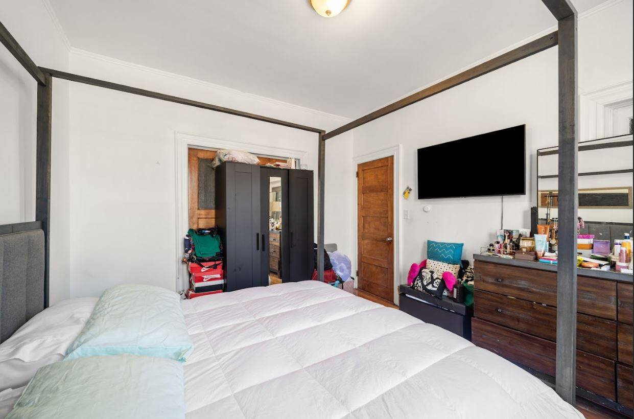 #25 photo, 60-34 69th Ave, কুইন্‌স Ridgewood , NY 11385