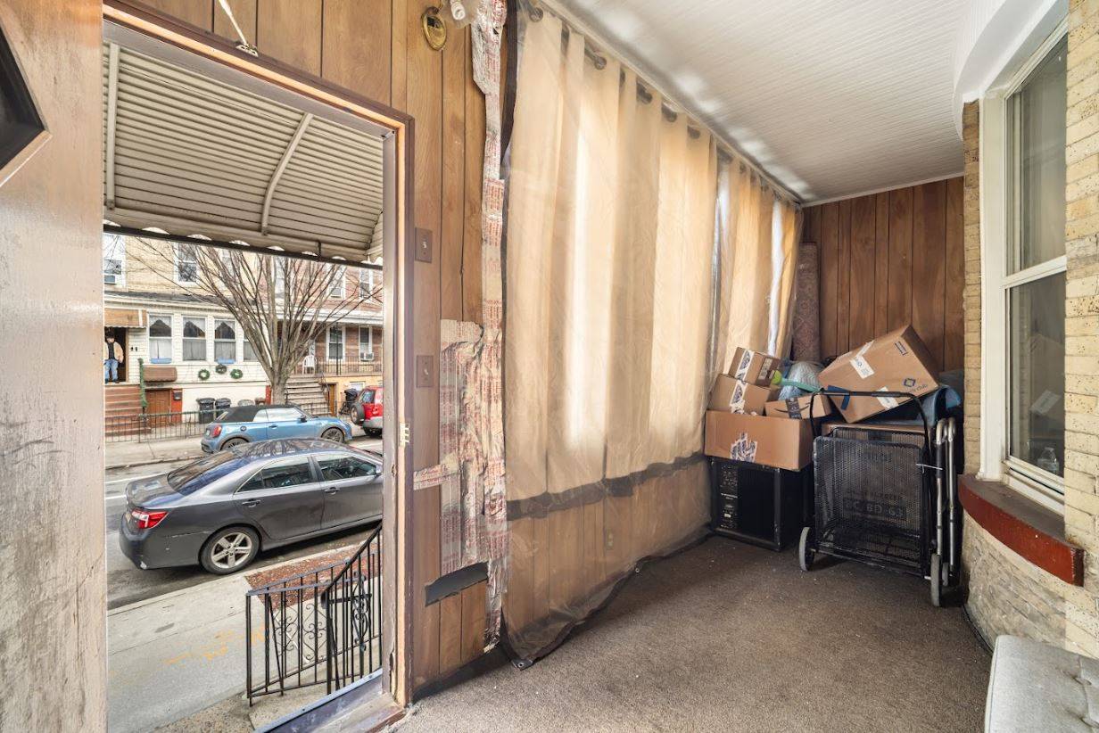 #3 photo, 60-34 69th Ave, কুইন্‌স Ridgewood , NY 11385