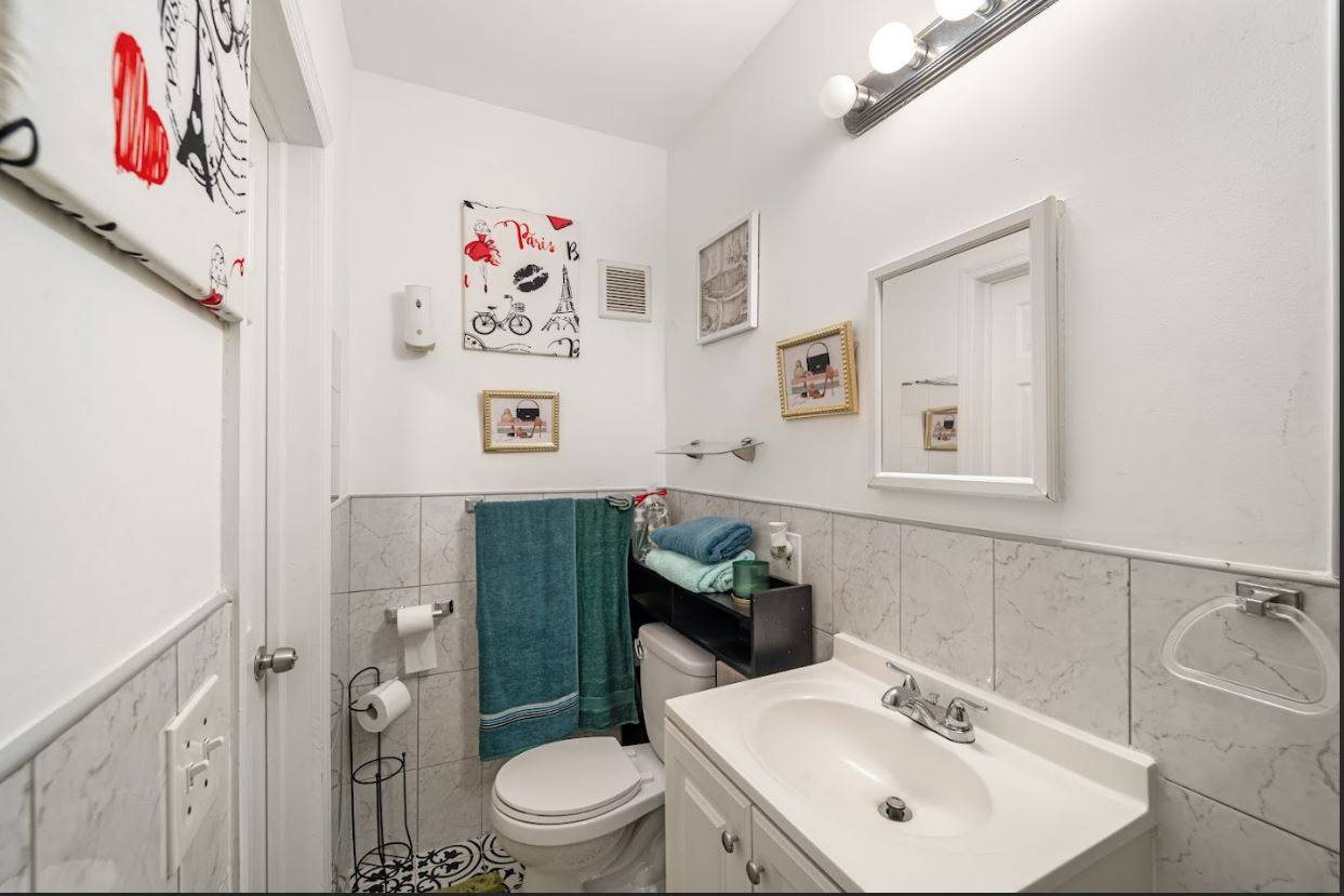 #30 photo, 60-34 69th Ave, কুইন্‌স Ridgewood , NY 11385