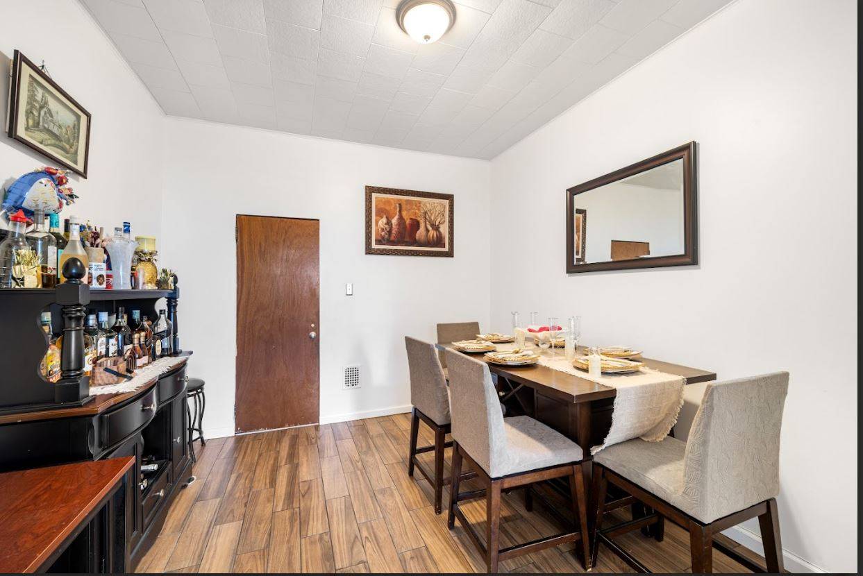 #6 photo, 60-34 69th Ave, কুইন্‌স Ridgewood , NY 11385