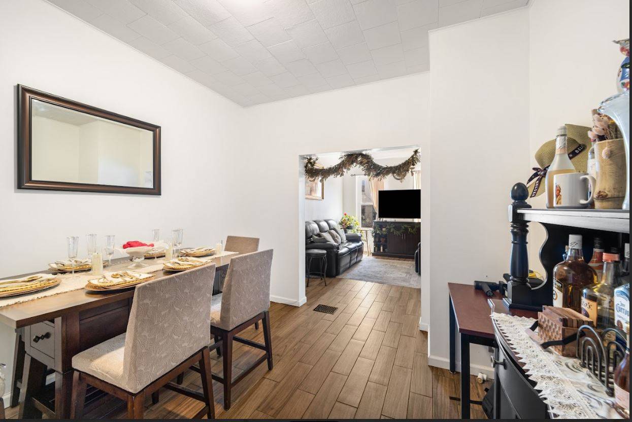 #7 photo, 60-34 69th Ave, কুইন্‌স Ridgewood , NY 11385