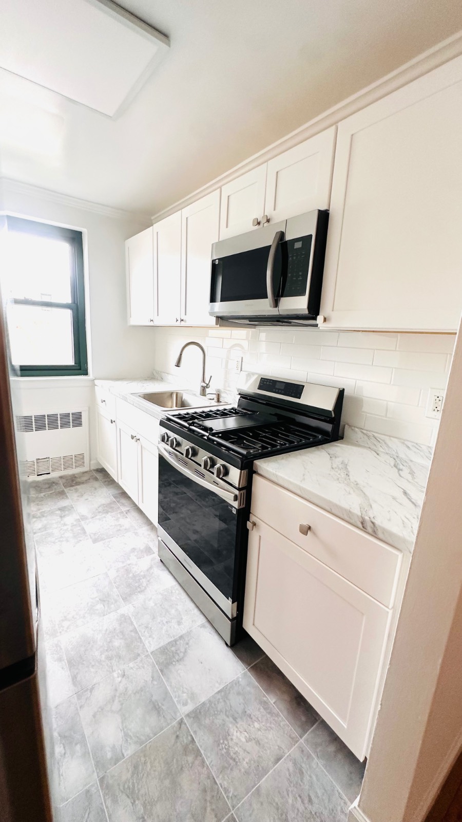 #4 photo, 210 Atlantic Ave, #B3E, নাসাউ কাউন্টি Lynbrook , NY 11563