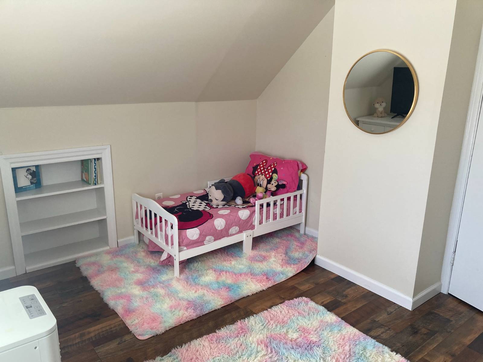 #26 photo, 287 Jamaica Boulevard, नासाउ काउंटी Carle Place , NY 11514