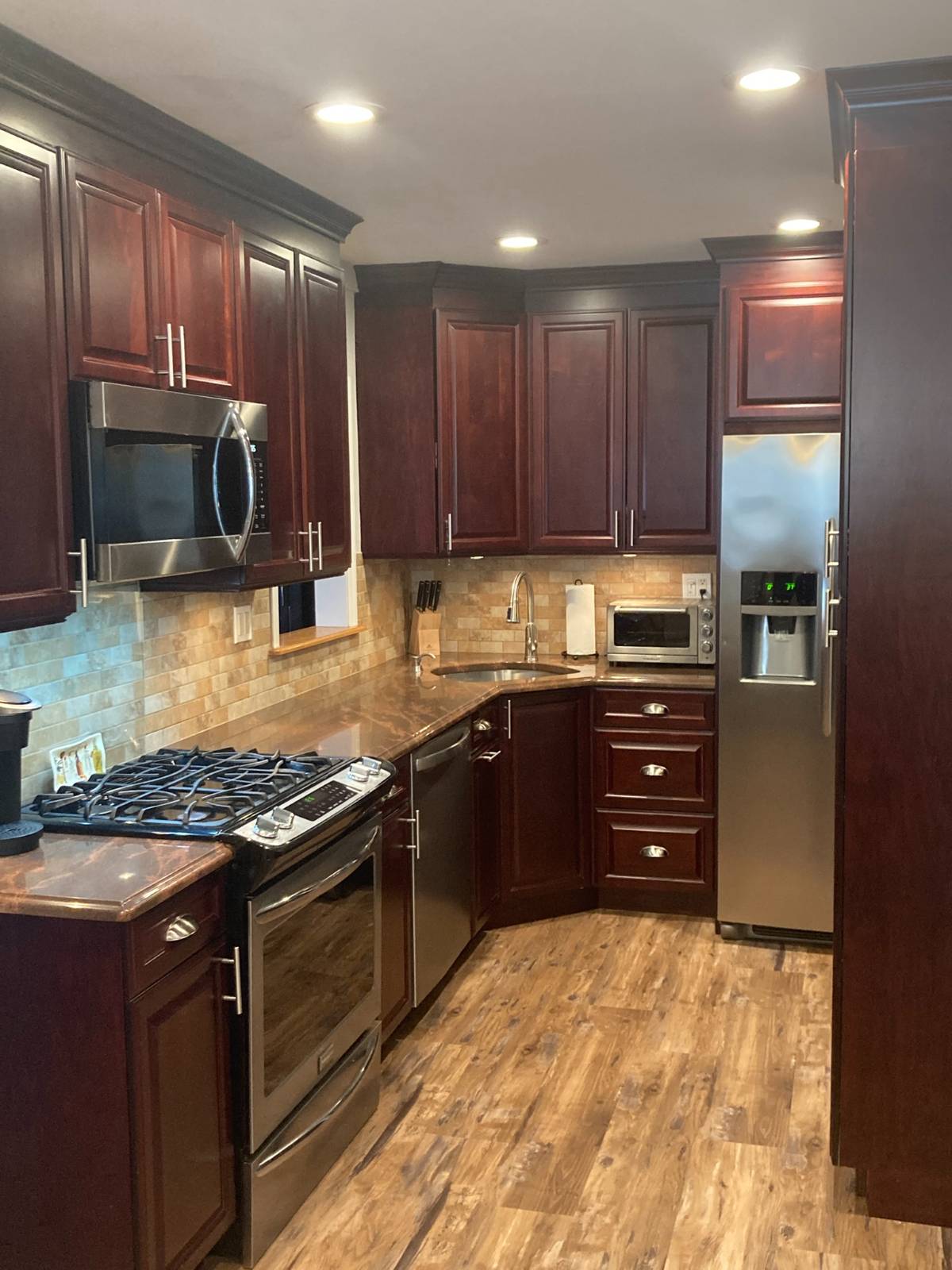 #6 photo, 287 Jamaica Boulevard, नासाउ काउंटी Carle Place , NY 11514