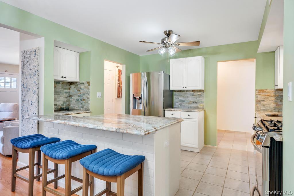 #14 photo, 21 Lowell Drive, 롱 아일랜드 Farmingdale , NY 11735