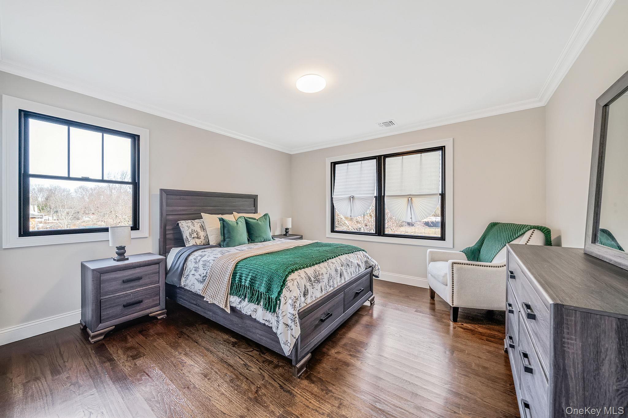 #13 photo, 665 Mount Sinai Coram Road, מחוז סאפוק Mount Sinai , NY 11766