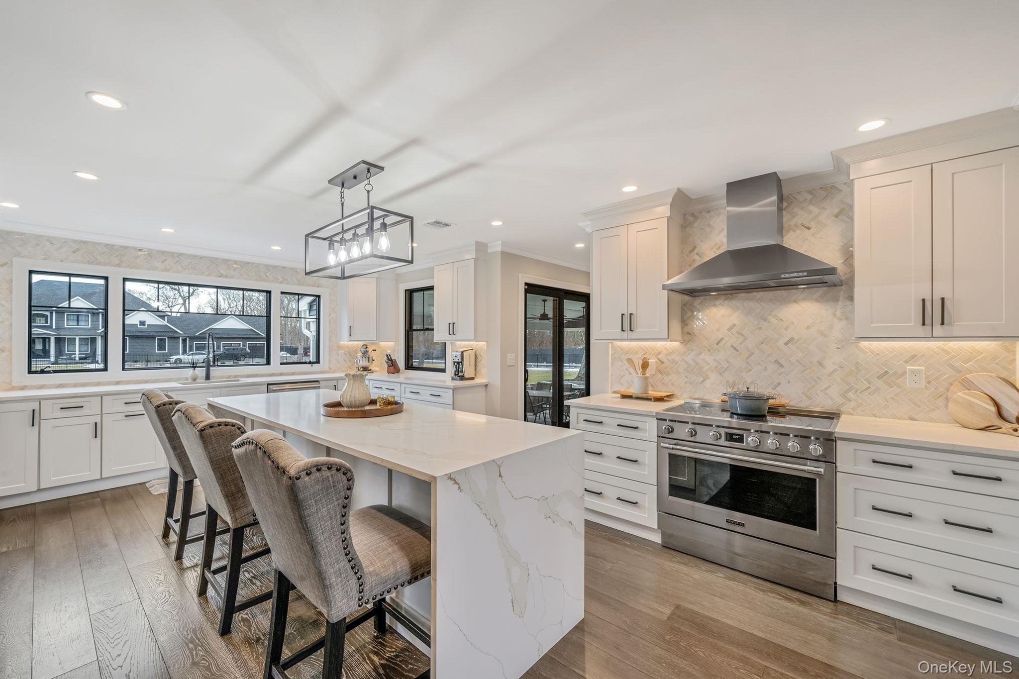 #8 photo, 665 Mount Sinai Coram Road, מחוז סאפוק Mount Sinai , NY 11766