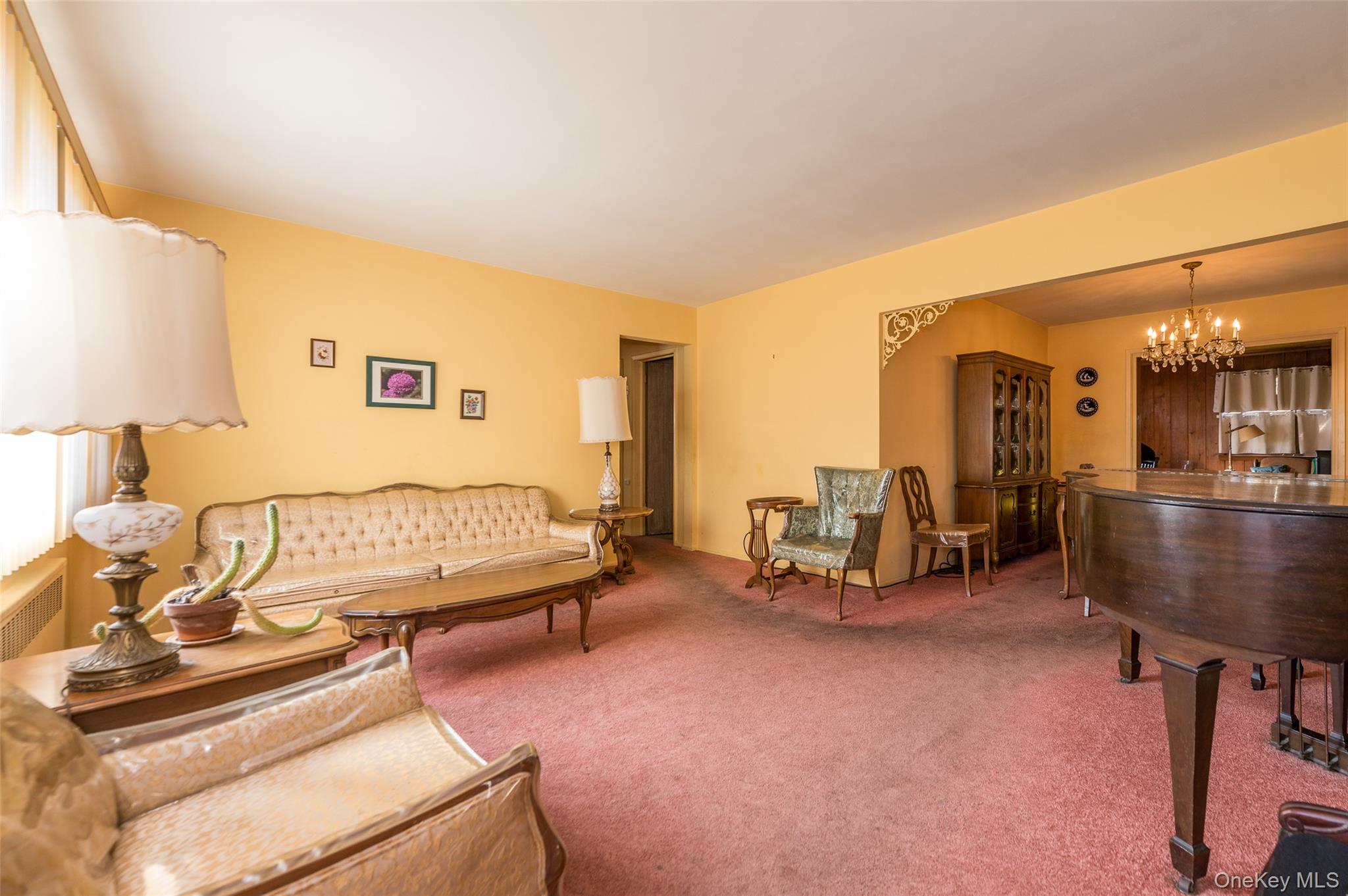 #2 photo, 770 Palmetto Drive, 롱 아일랜드 Franklin Square , NY 11010