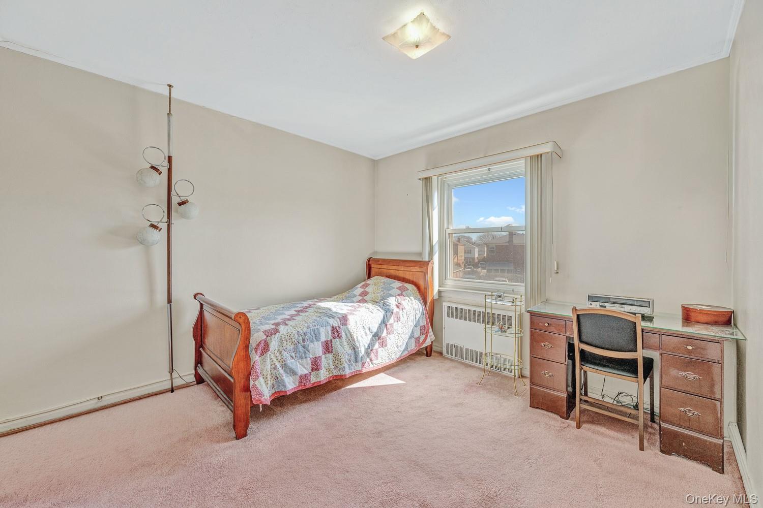 #7 photo, 56-27B Utopia Parkway, Fresh Meadows , NY 11365