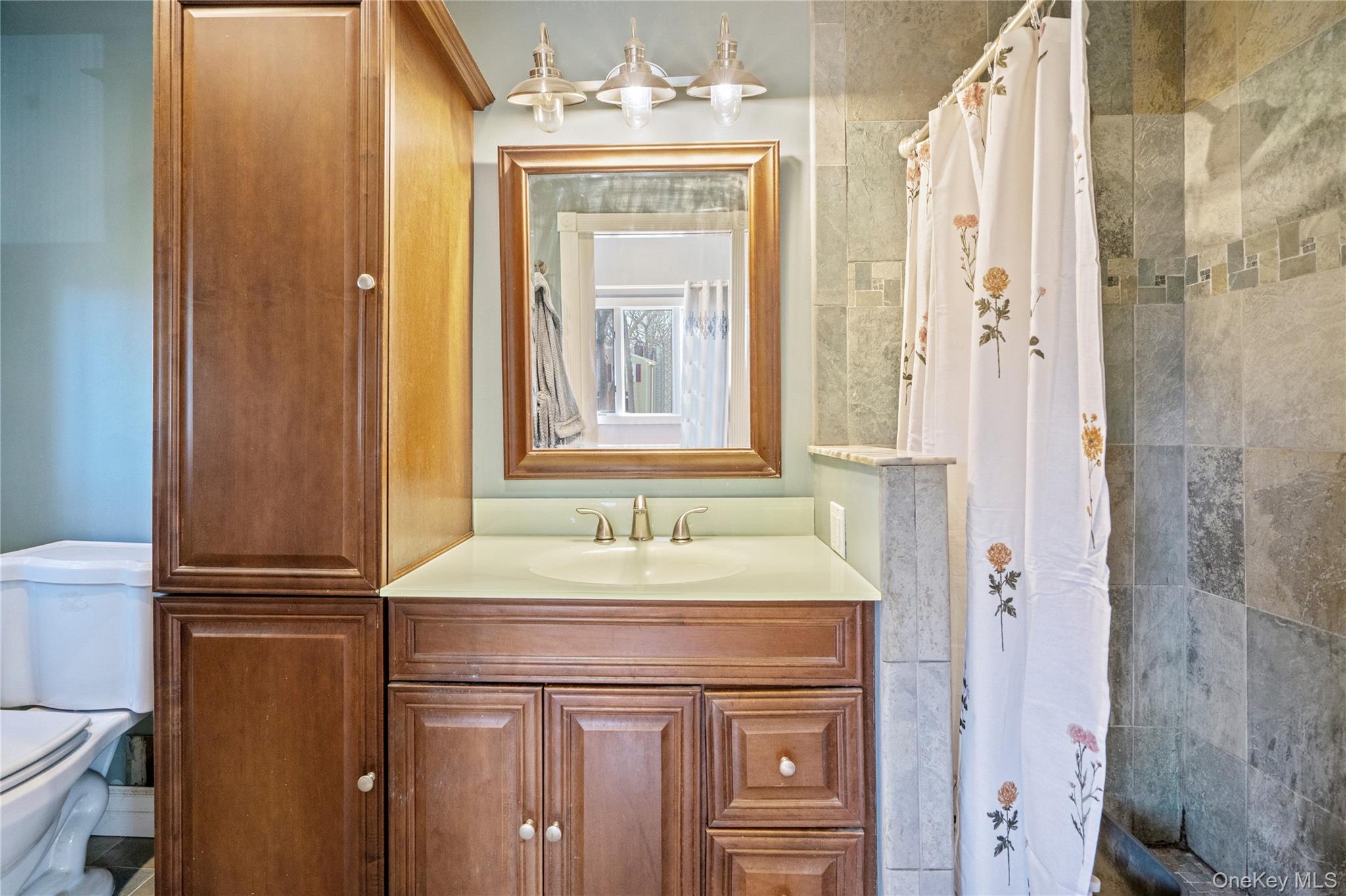 #16 photo, 7 Washington Avenue, מחוז סאפוק Miller Place , NY 11764