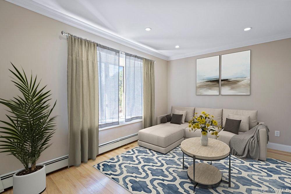 #5 photo, 7 Washington Avenue, מחוז סאפוק Miller Place , NY 11764