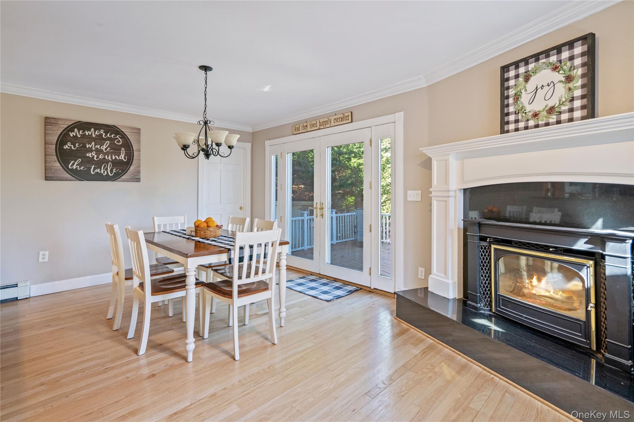 #9 photo, 7 Washington Avenue, מחוז סאפוק Miller Place , NY 11764