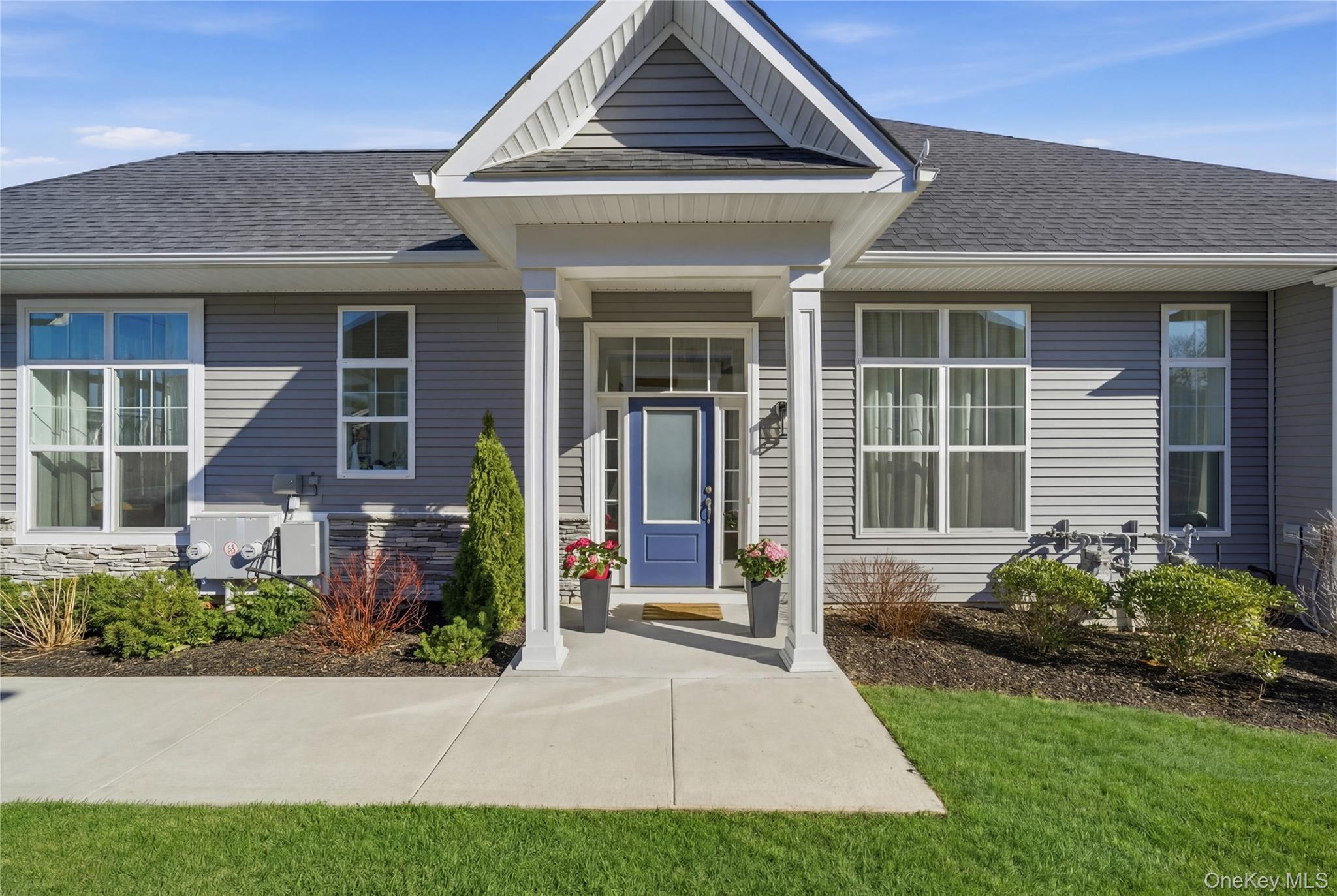 #3 photo, 214 Belmont Circle, 롱 아일랜드 Yaphank , NY 11980