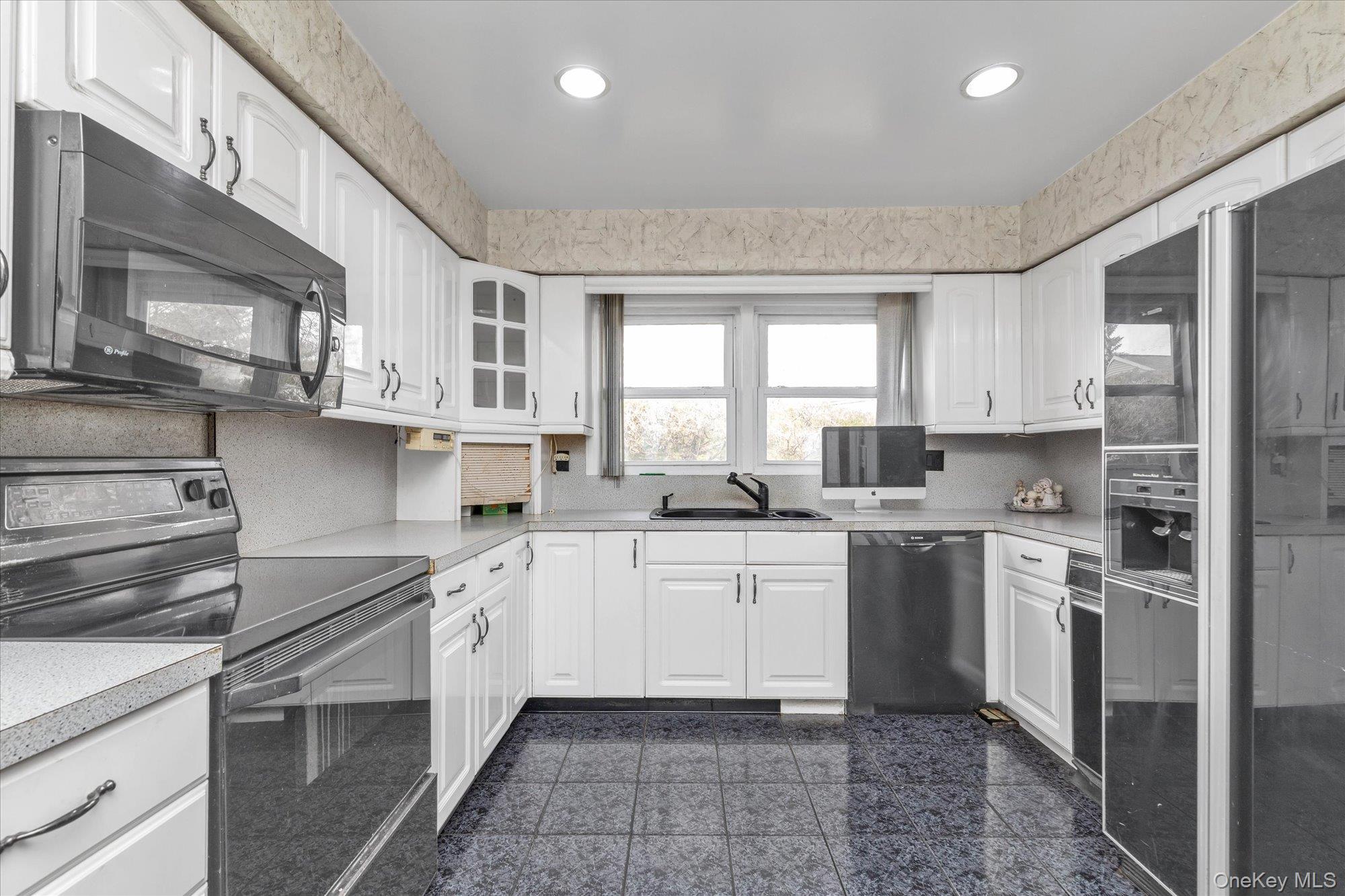 #10 photo, 84 Horton Place, Нассау ‖ Syosset , NY 11791