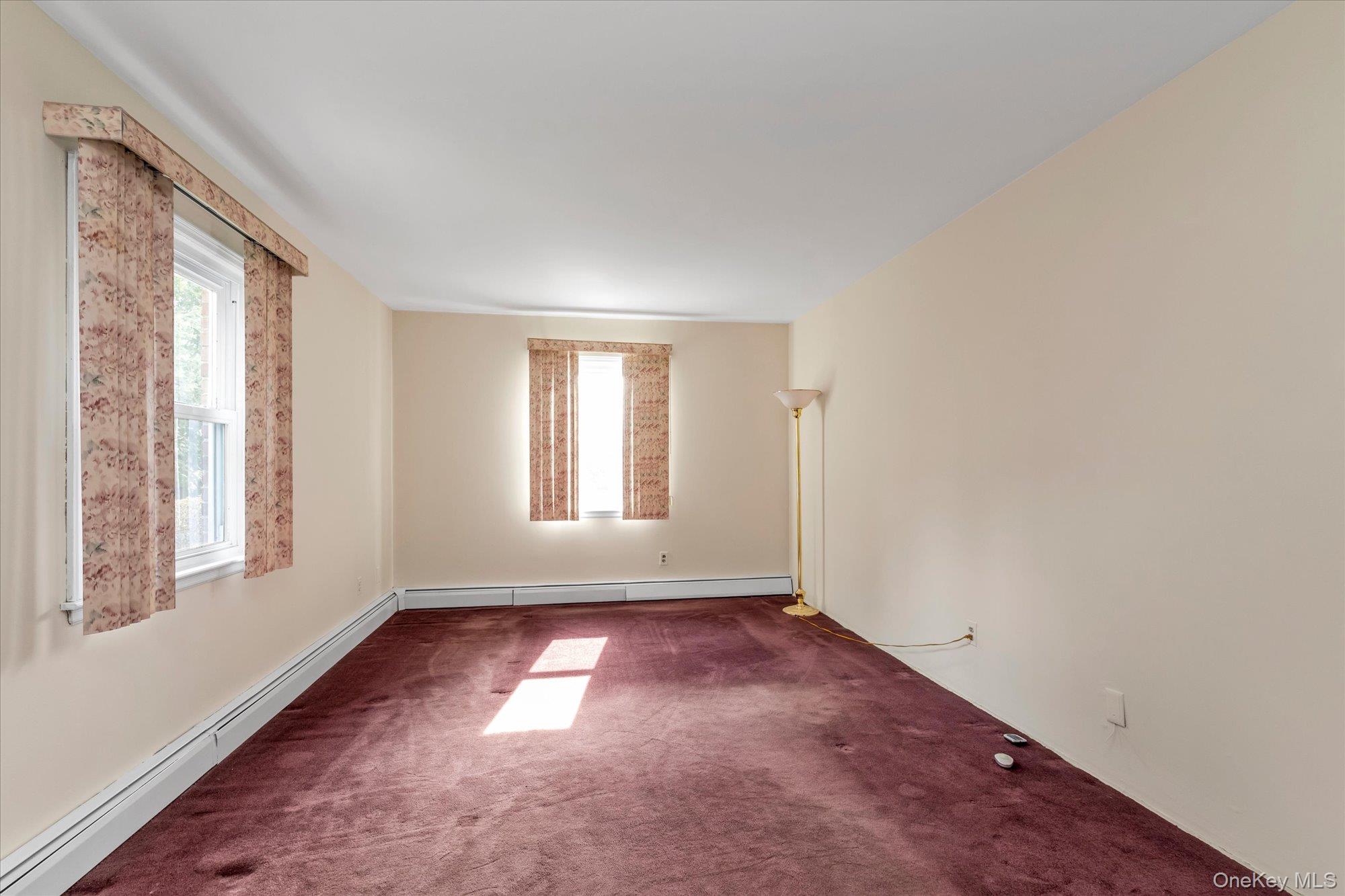 #13 photo, 84 Horton Place, Нассау ‖ Syosset , NY 11791