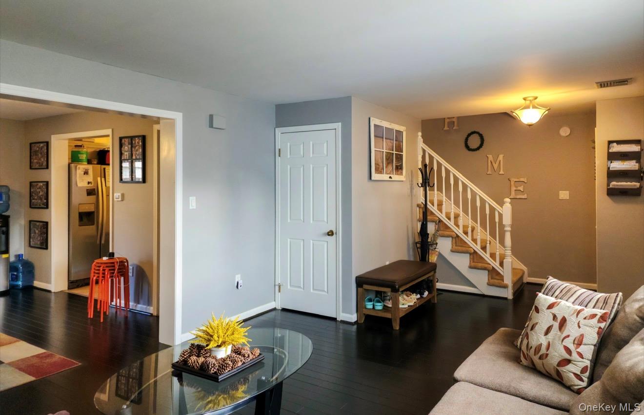 #7 photo, 104 Zugibe Court, West Haverstraw , NY 10993