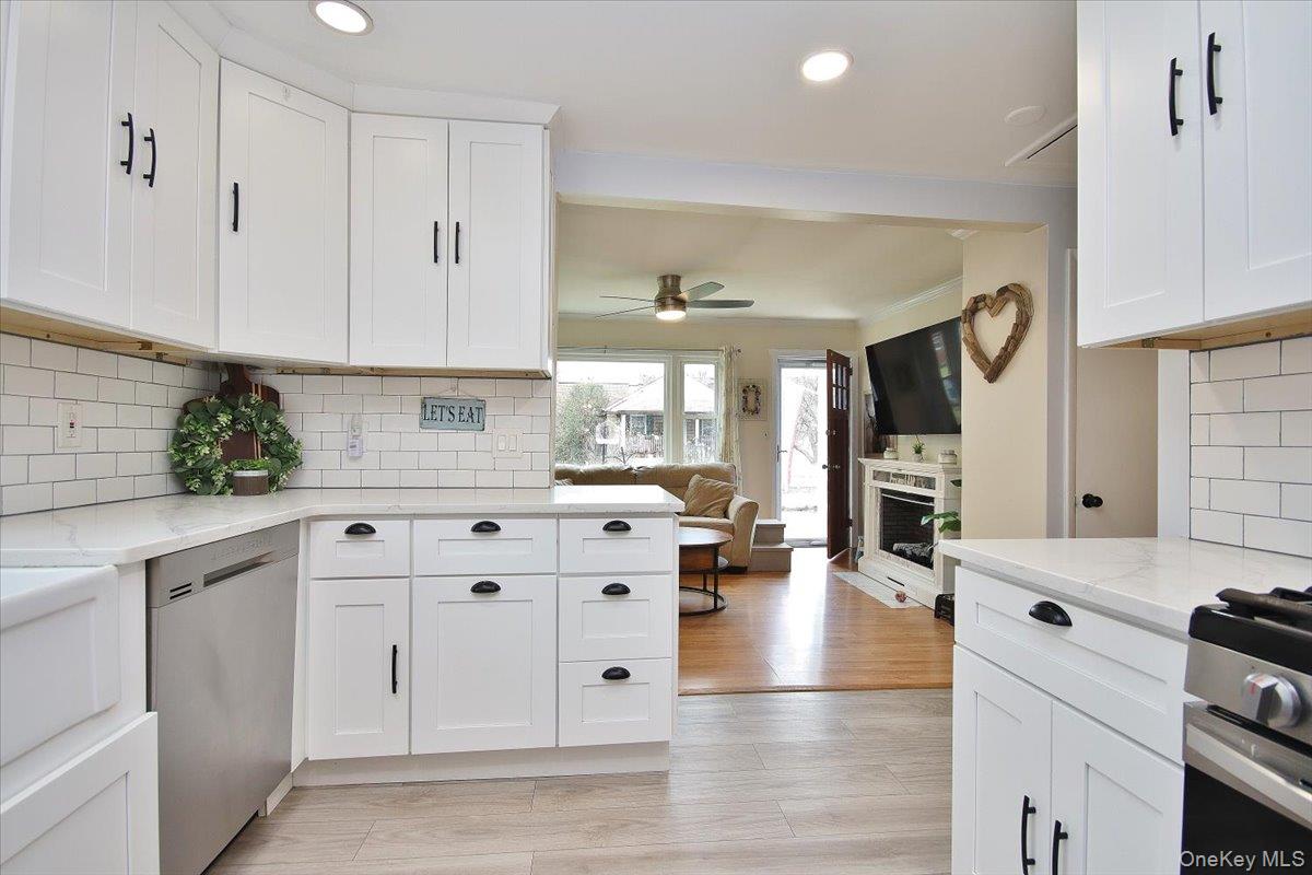 #11 photo, 32 Stanwich Road, Carmel , NY 10512