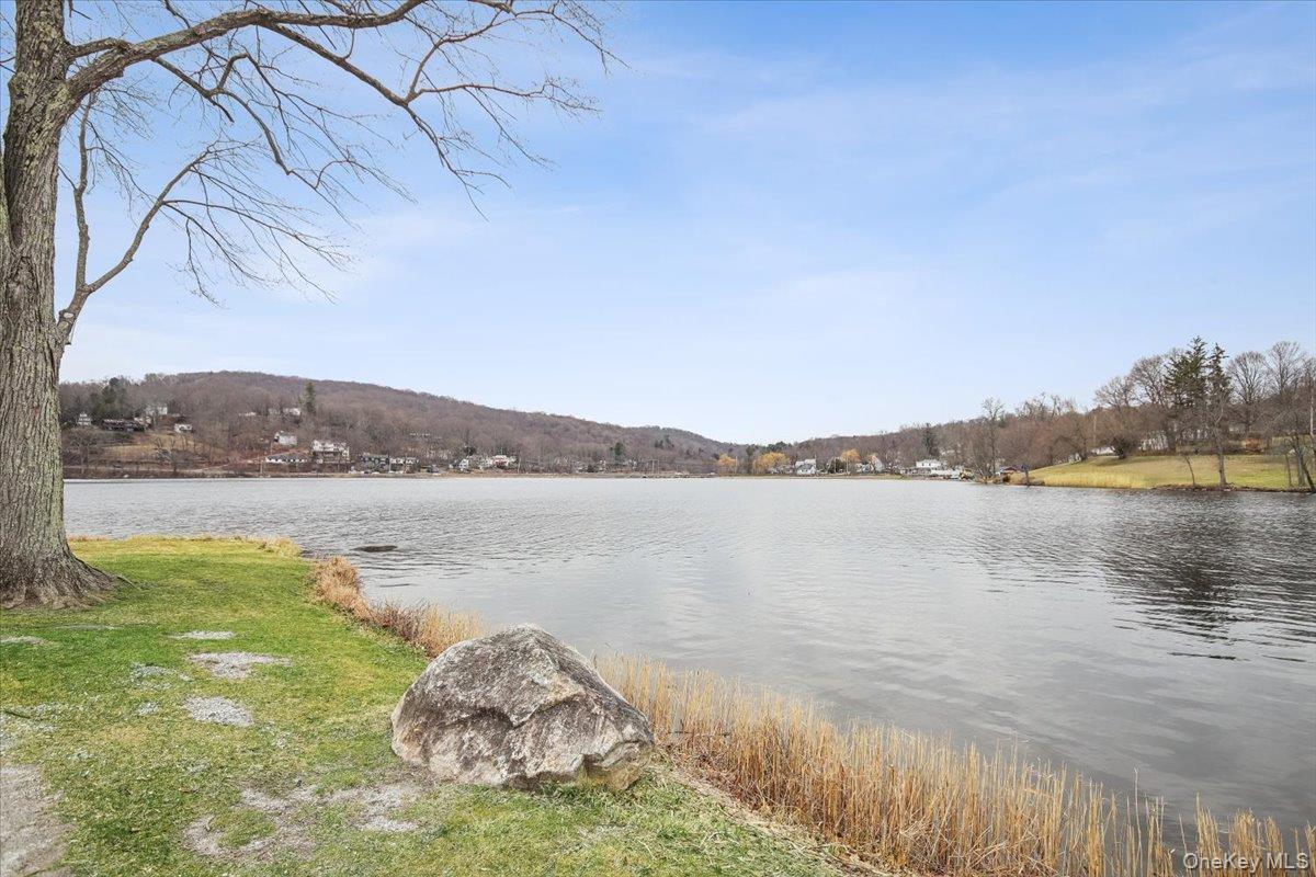 #4 photo, 32 Stanwich Road, Carmel , NY 10512