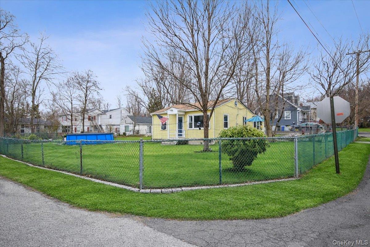 #5 photo, 32 Stanwich Road, Carmel , NY 10512