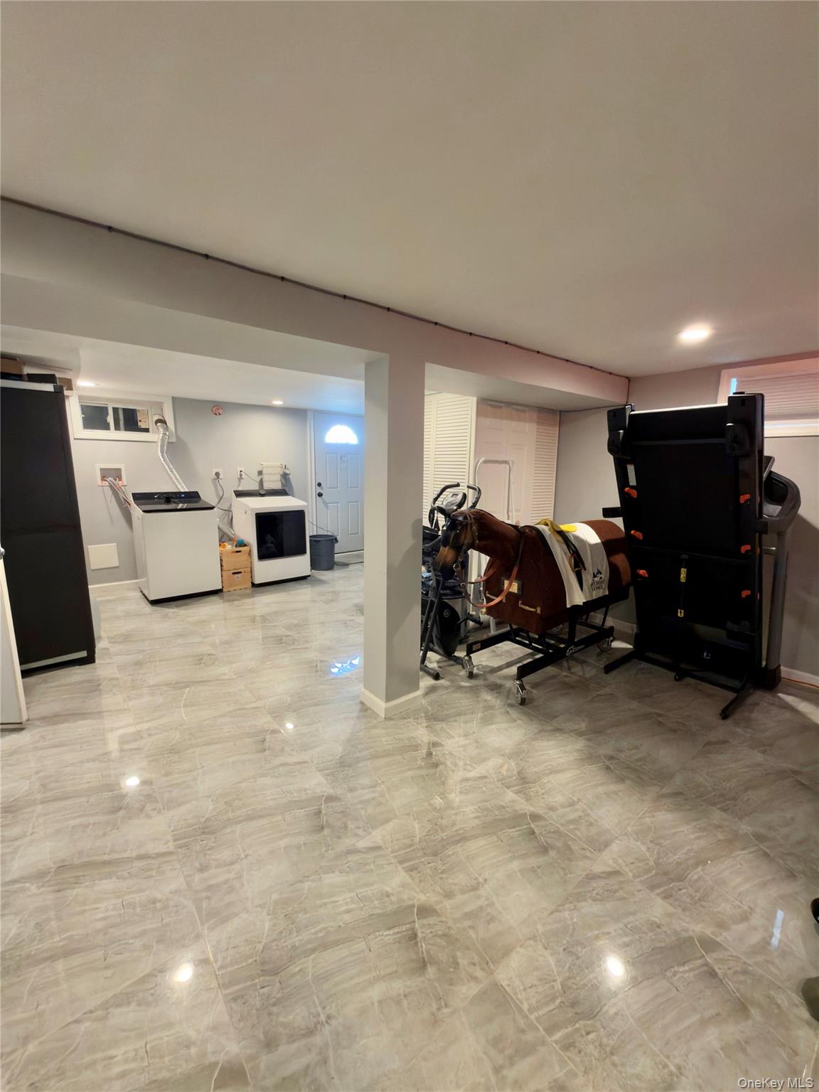 #8 photo, 684 Dorothea Lane, 롱 아일랜드 Elmont , NY 11003