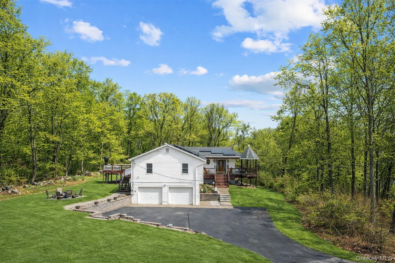 #3 photo, 10 Vernon Drive, Carmel , NY 10512