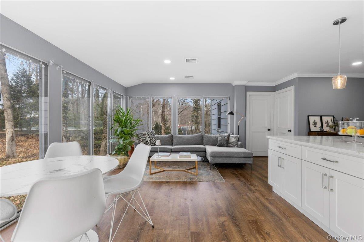 #14 photo, 111 SPIER Road, Scarsdale , NY 10583