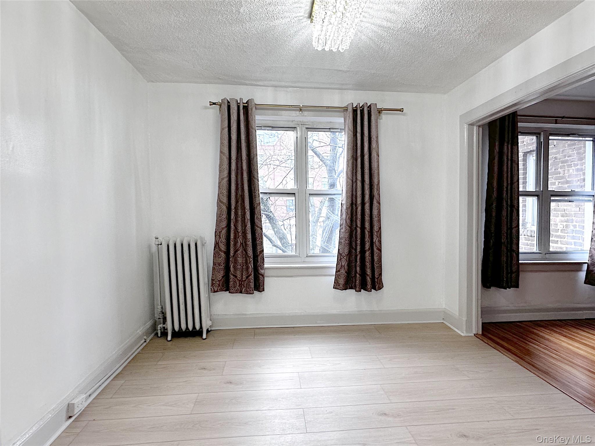 #8 photo, 153 Fifth Avenue, 纽约州 Pelham , NY 10803