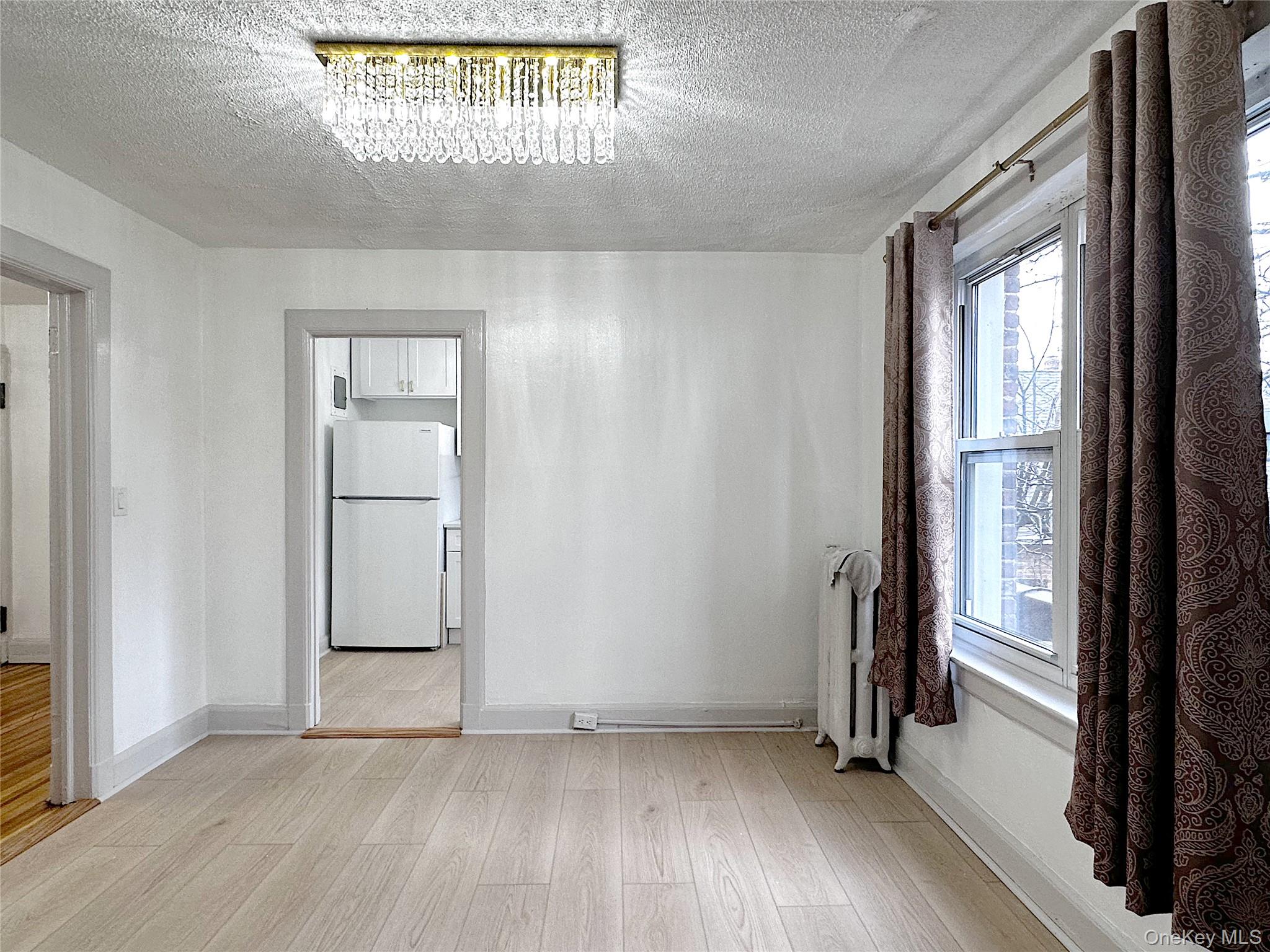 #9 photo, 153 Fifth Avenue, 纽约州 Pelham , NY 10803