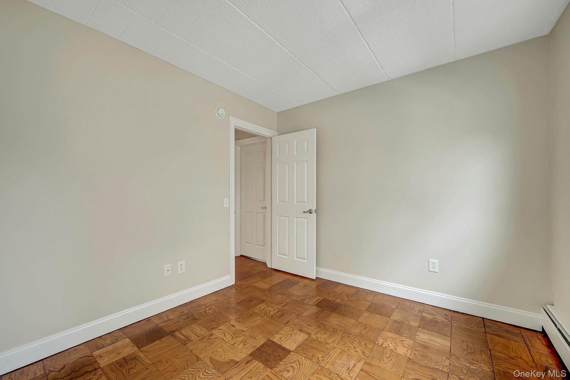 #16 photo, 505 White Plains Road, Eastchester , NY 10709