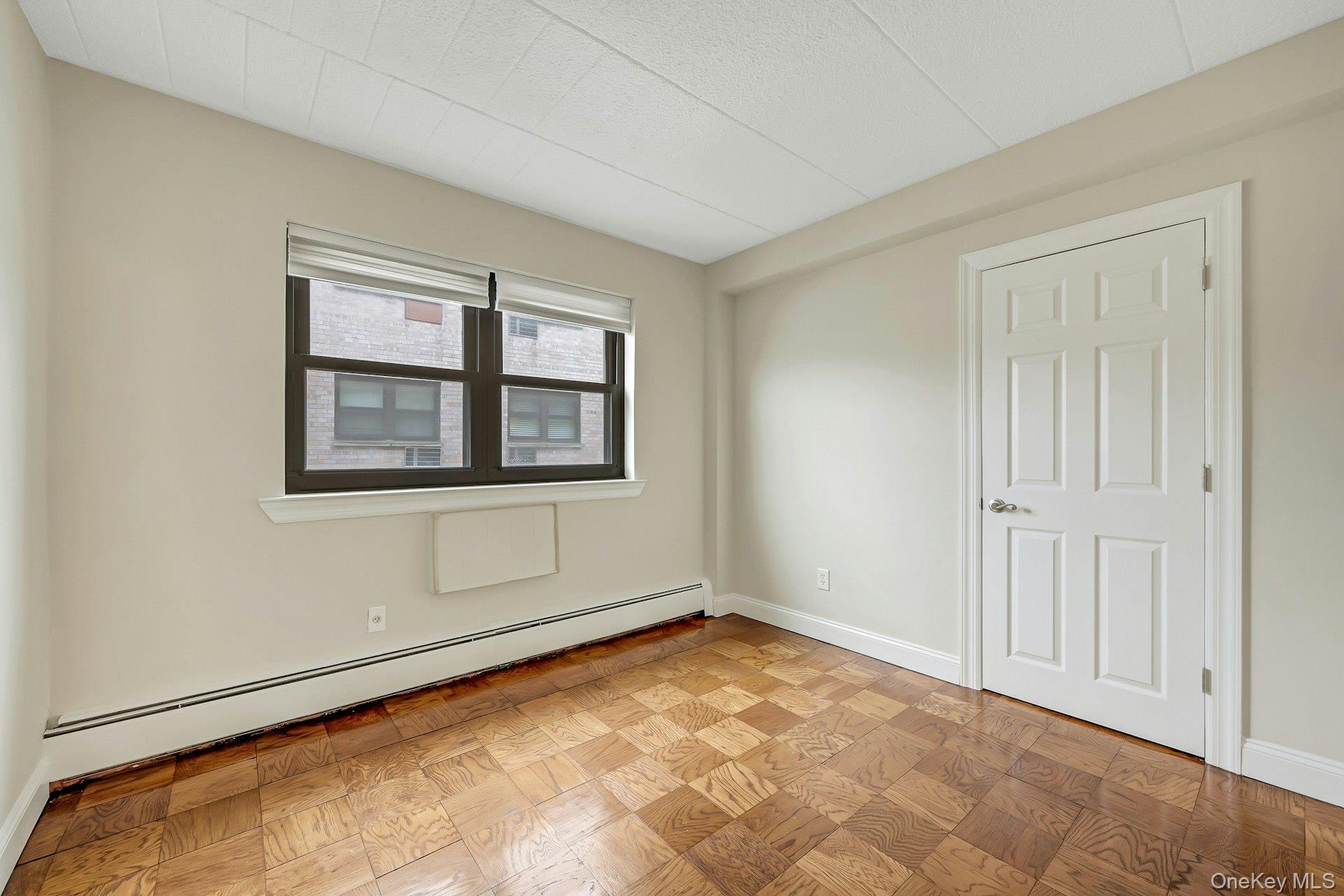 #18 photo, 505 White Plains Road, Eastchester , NY 10709