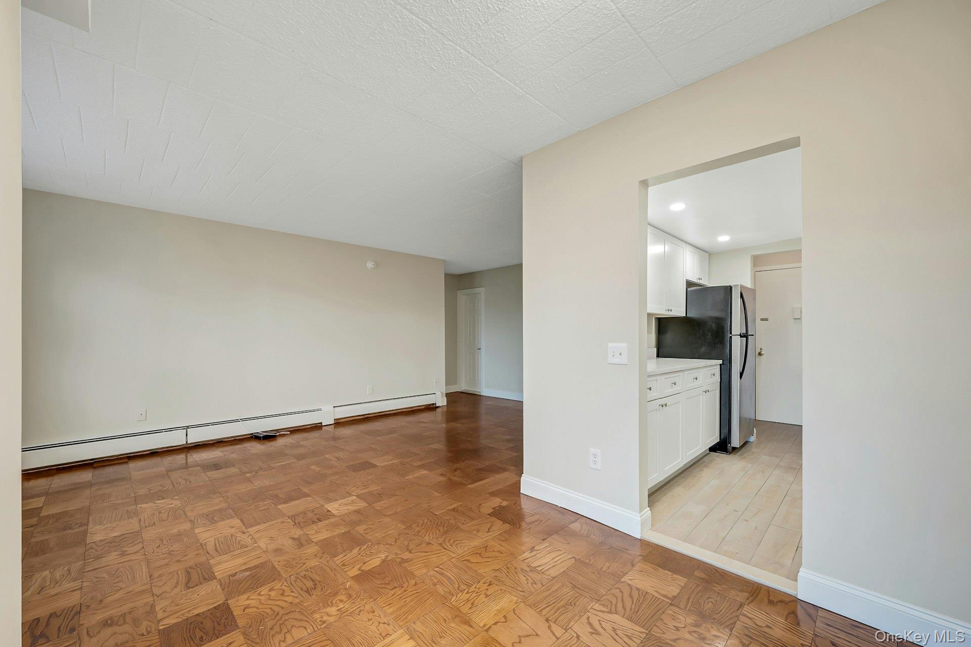 #6 photo, 505 White Plains Road, Eastchester , NY 10709