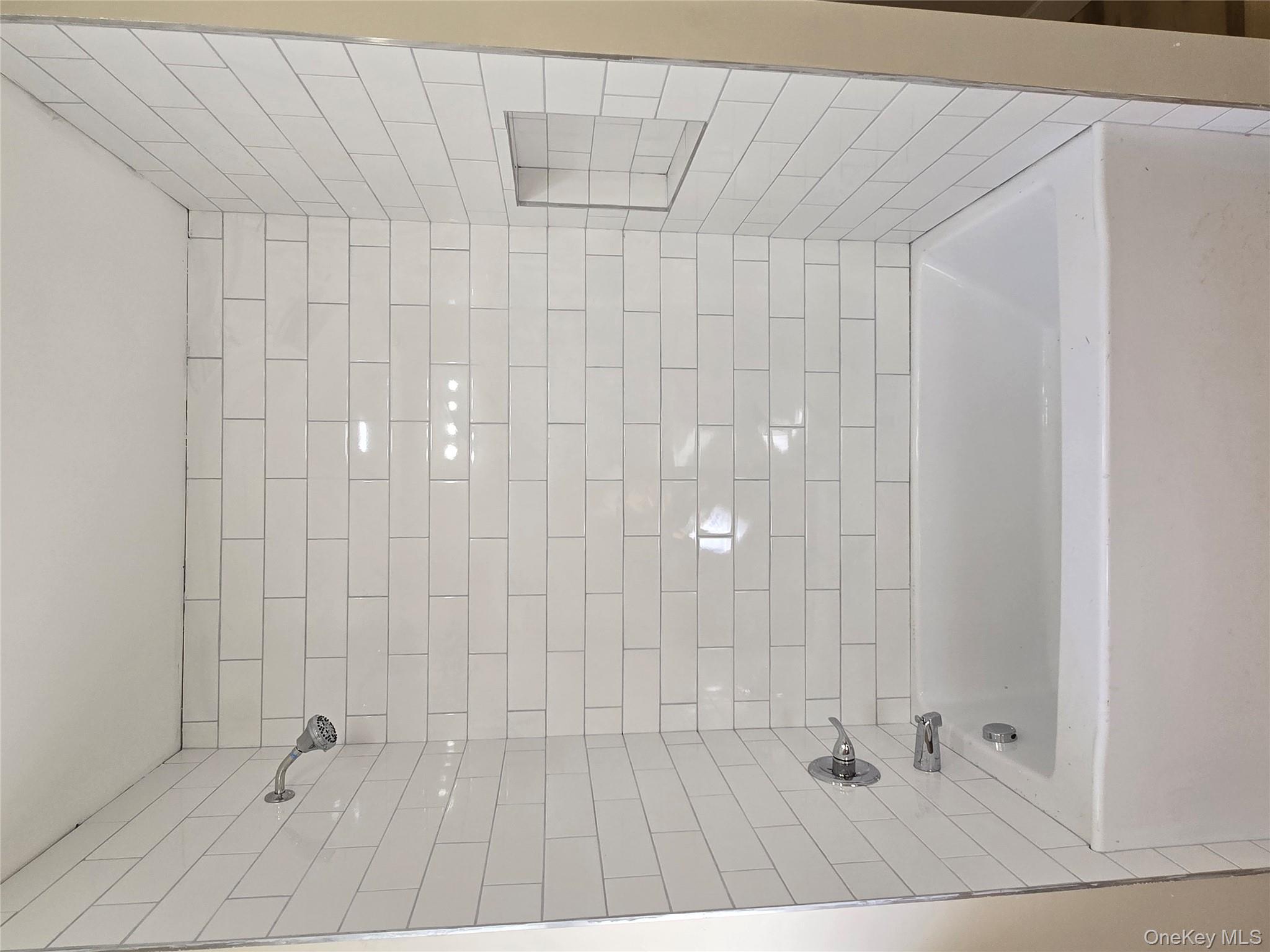 #11 photo, 25 Roosevelt Avenue, Poughkeepsie , NY 12601