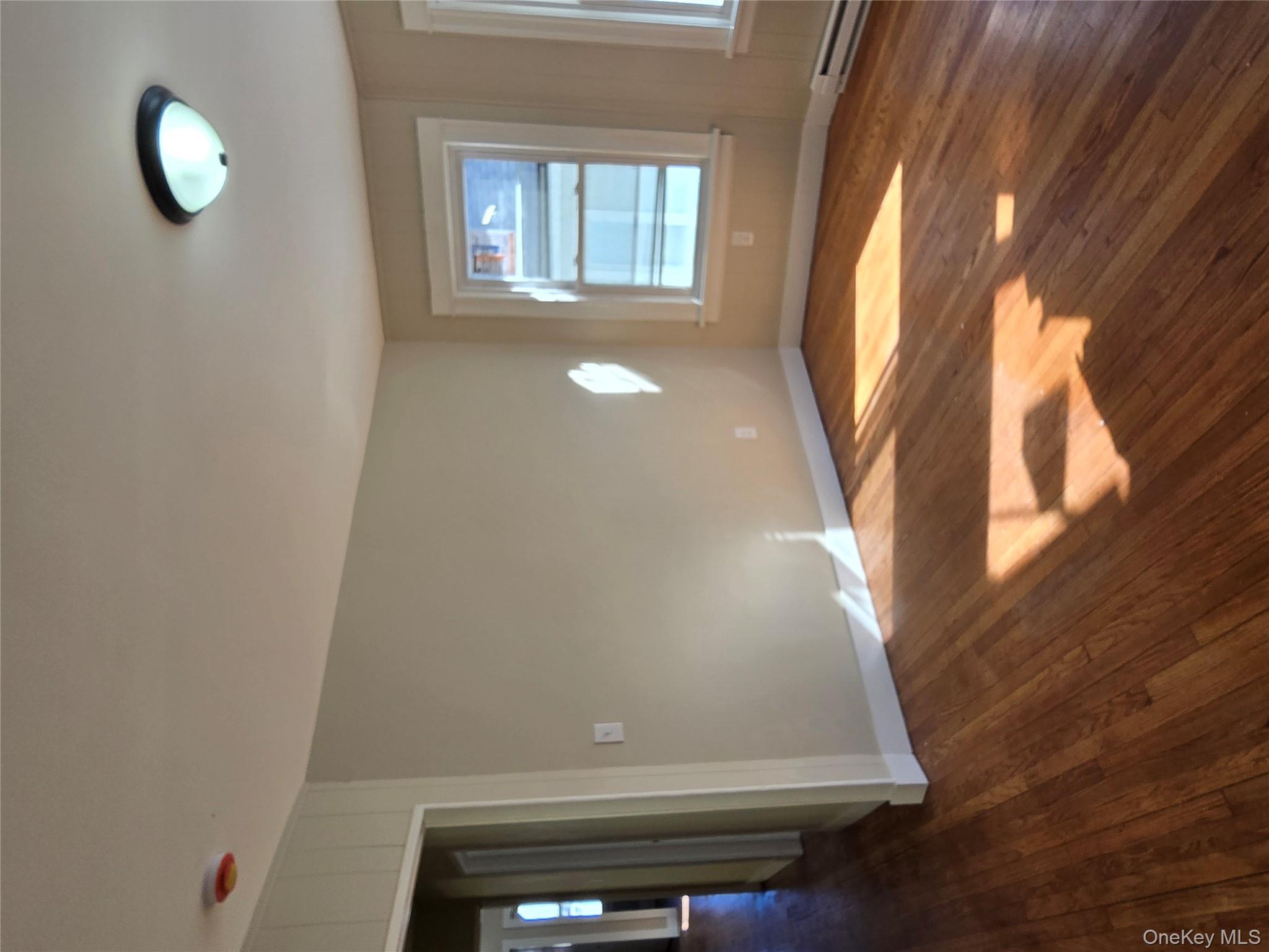 #4 photo, 25 Roosevelt Avenue, Poughkeepsie , NY 12601