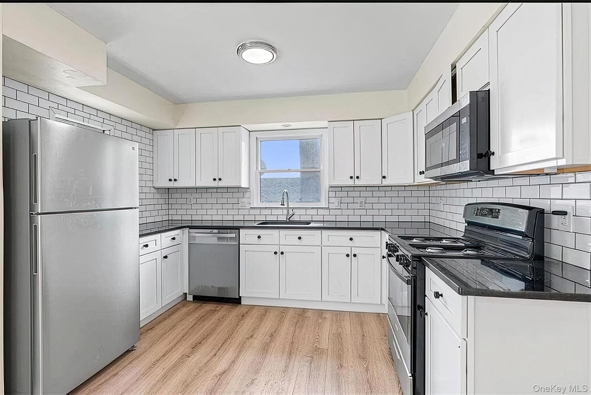 #3 photo, 433 Elm Street, Port Chester , NY 10573