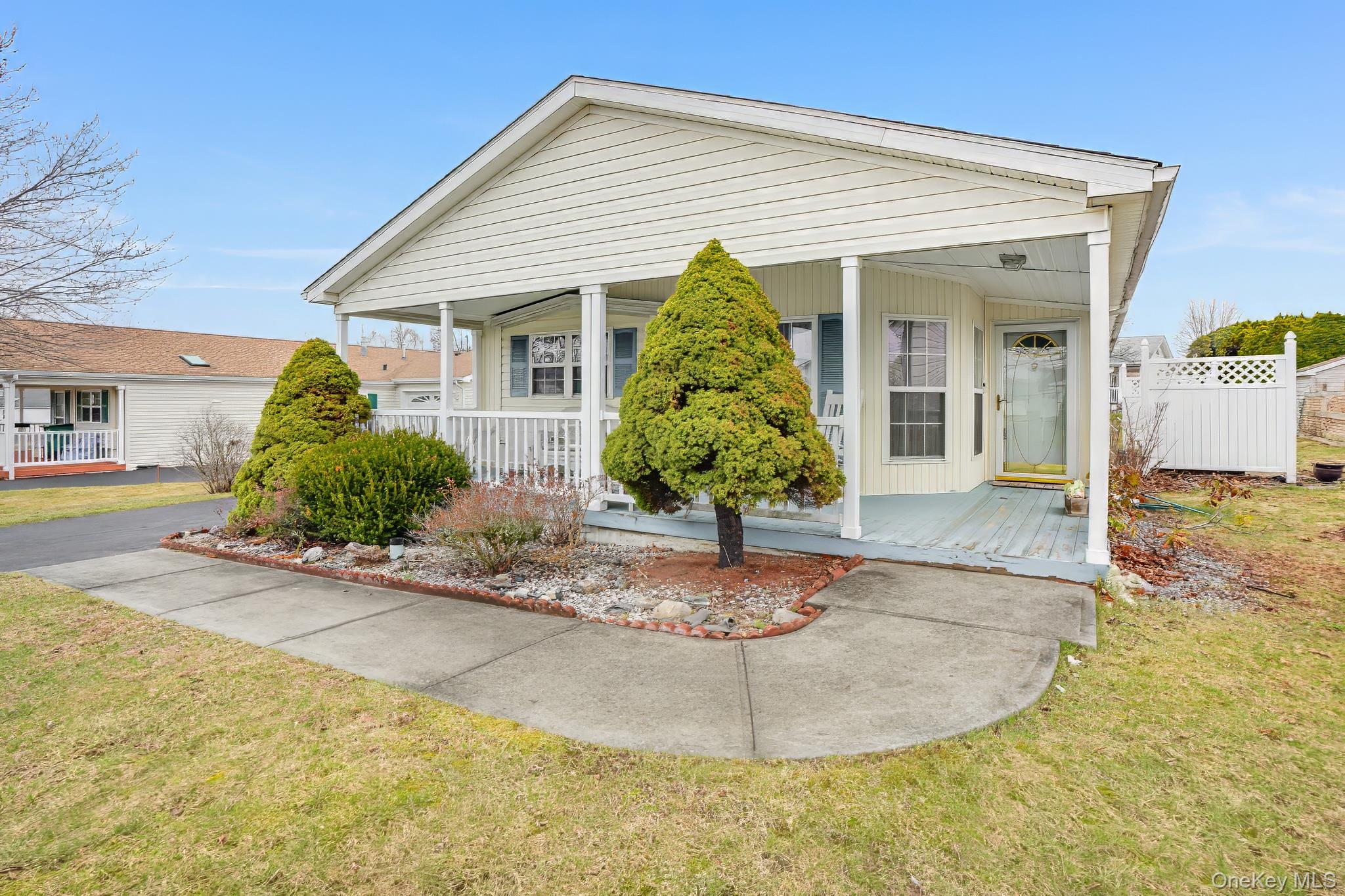 #3 photo, 103 Vero Drive, Poughkeepsie , NY 12603